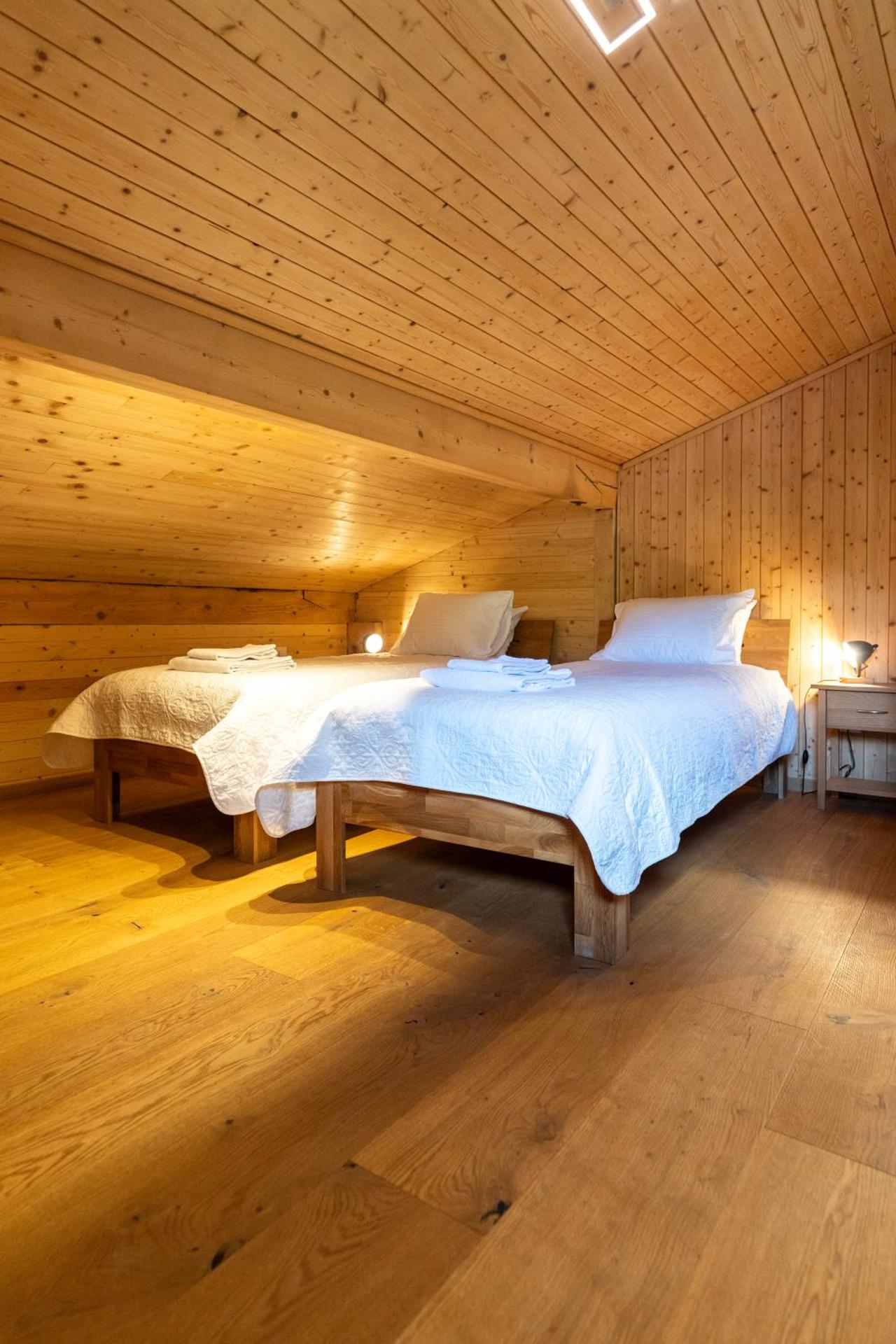 Beautiful Apartment With Stunning View - Chalet Mutthorn