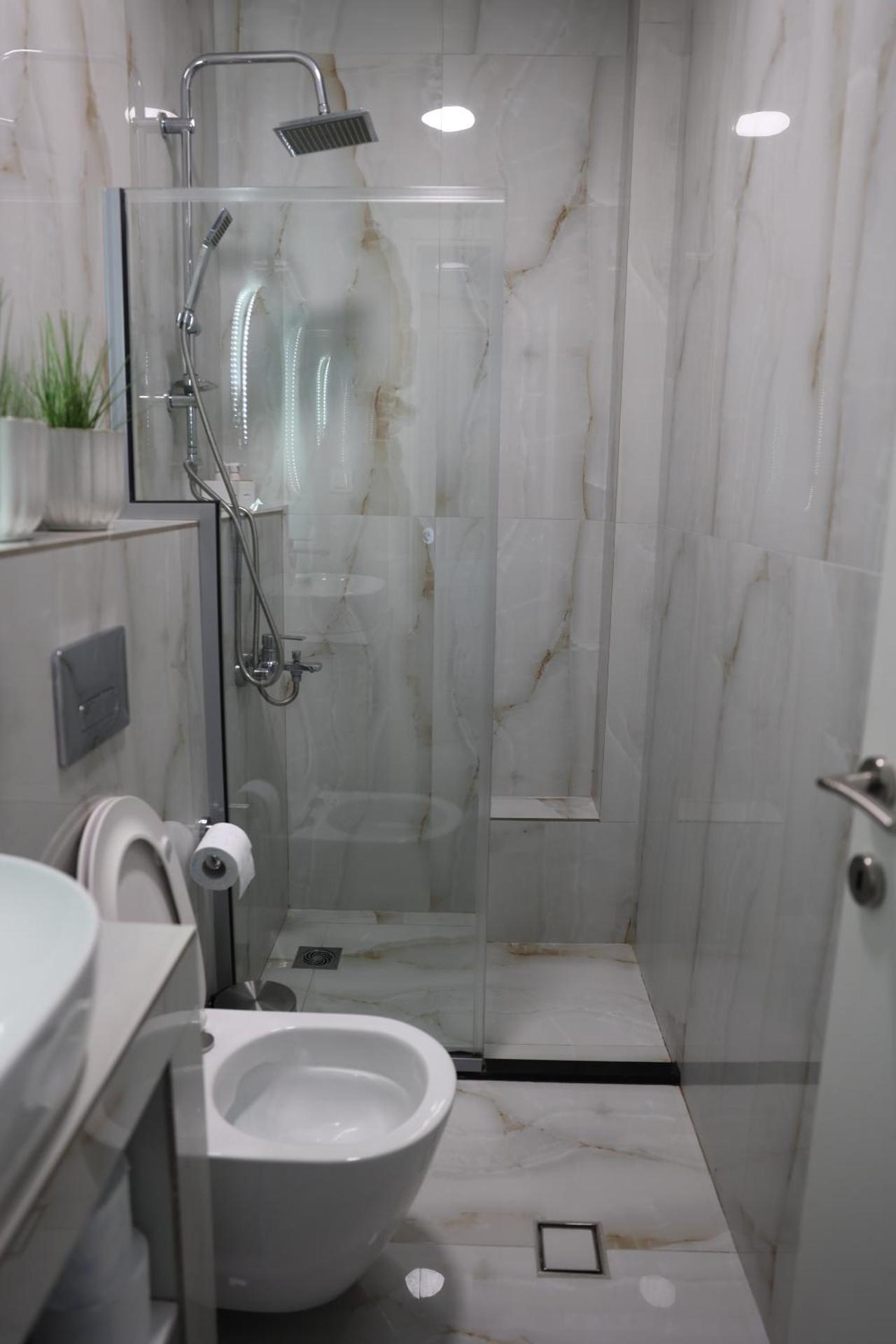 iliana's apartment 3