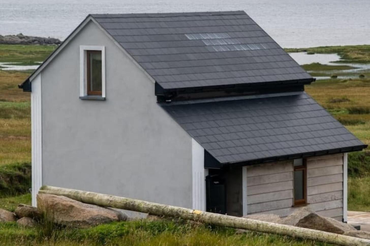 Tory Island 1-Bed Apt Sleeps 4 Parking & SeaView