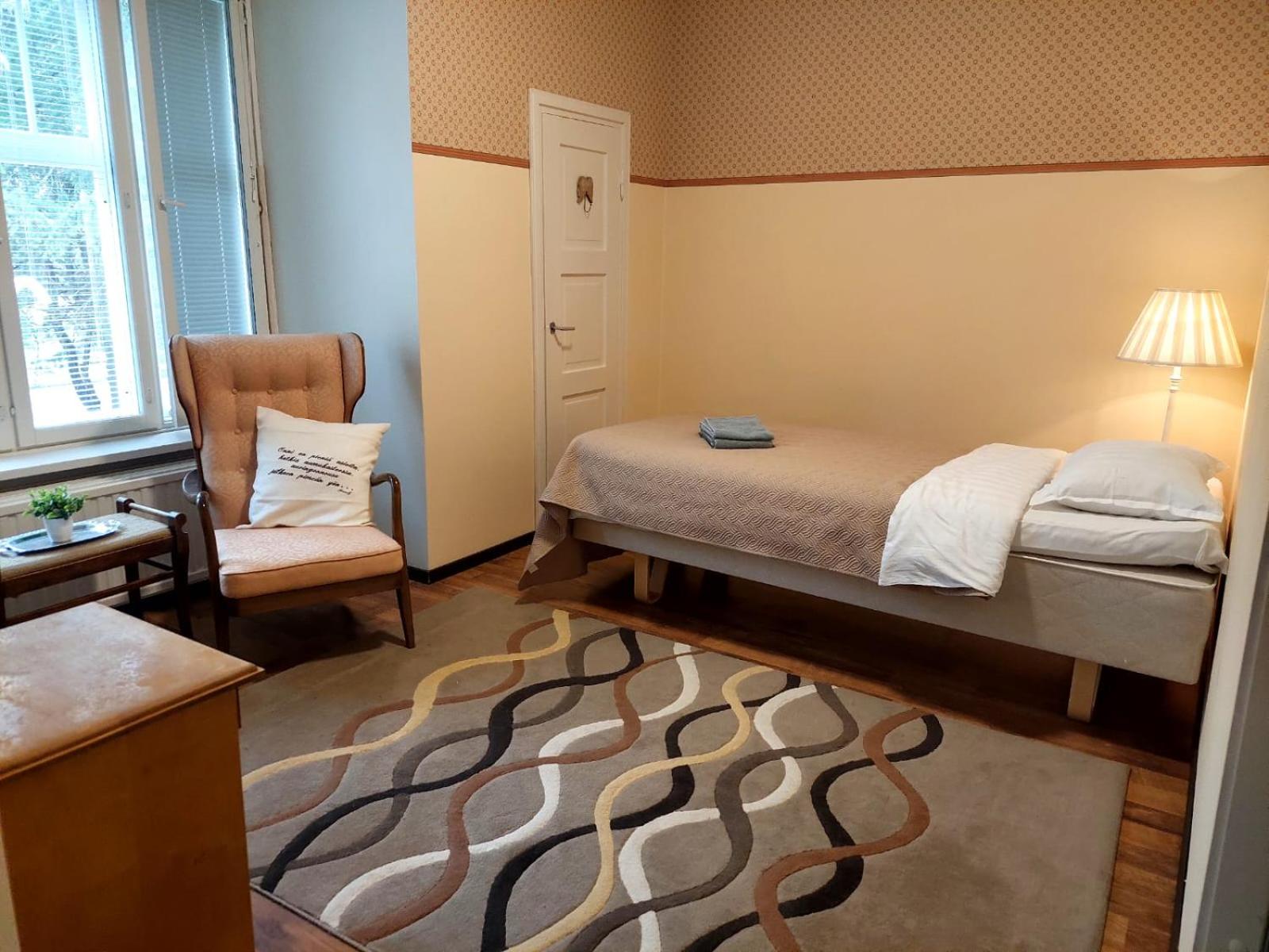 Standard Single Room with Shared Bathroom