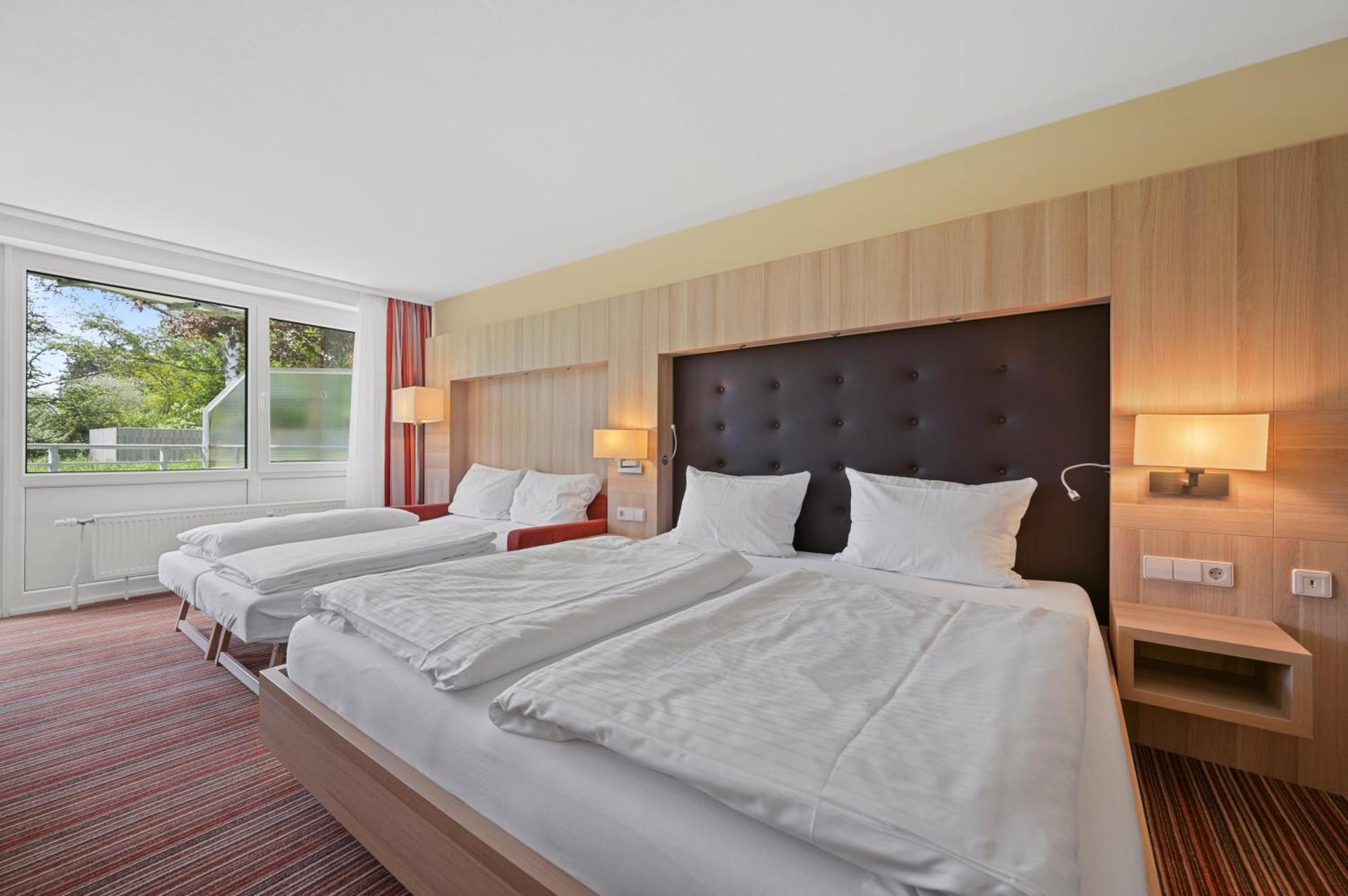 Schwarzwalapartment Nr 6 Presidential Suite 40qm Doppelbett Modern