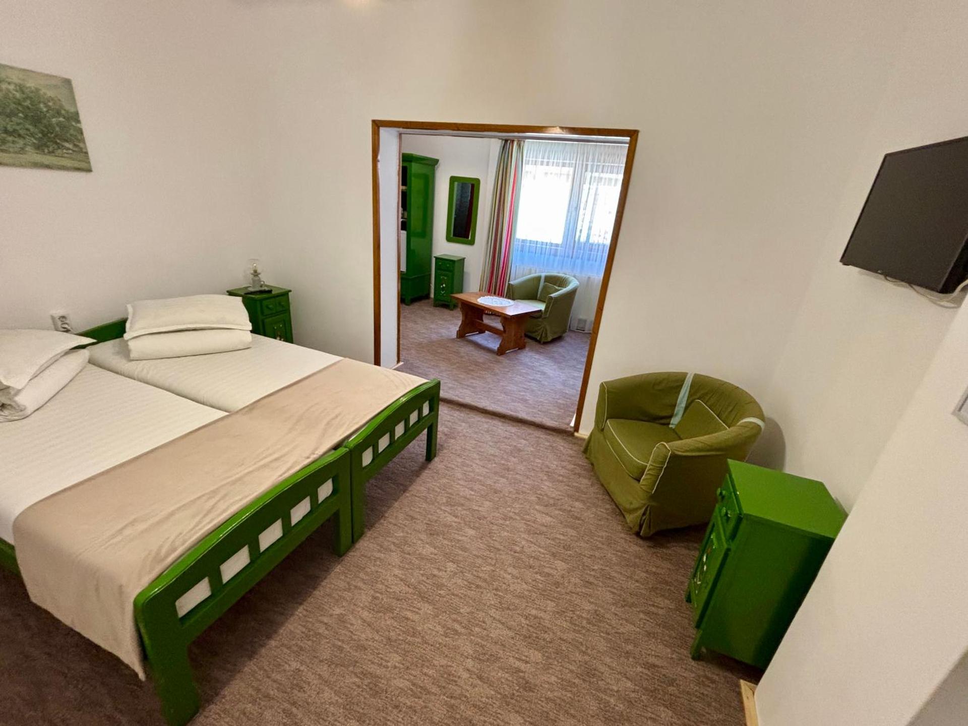 Triple Room with Bathroom