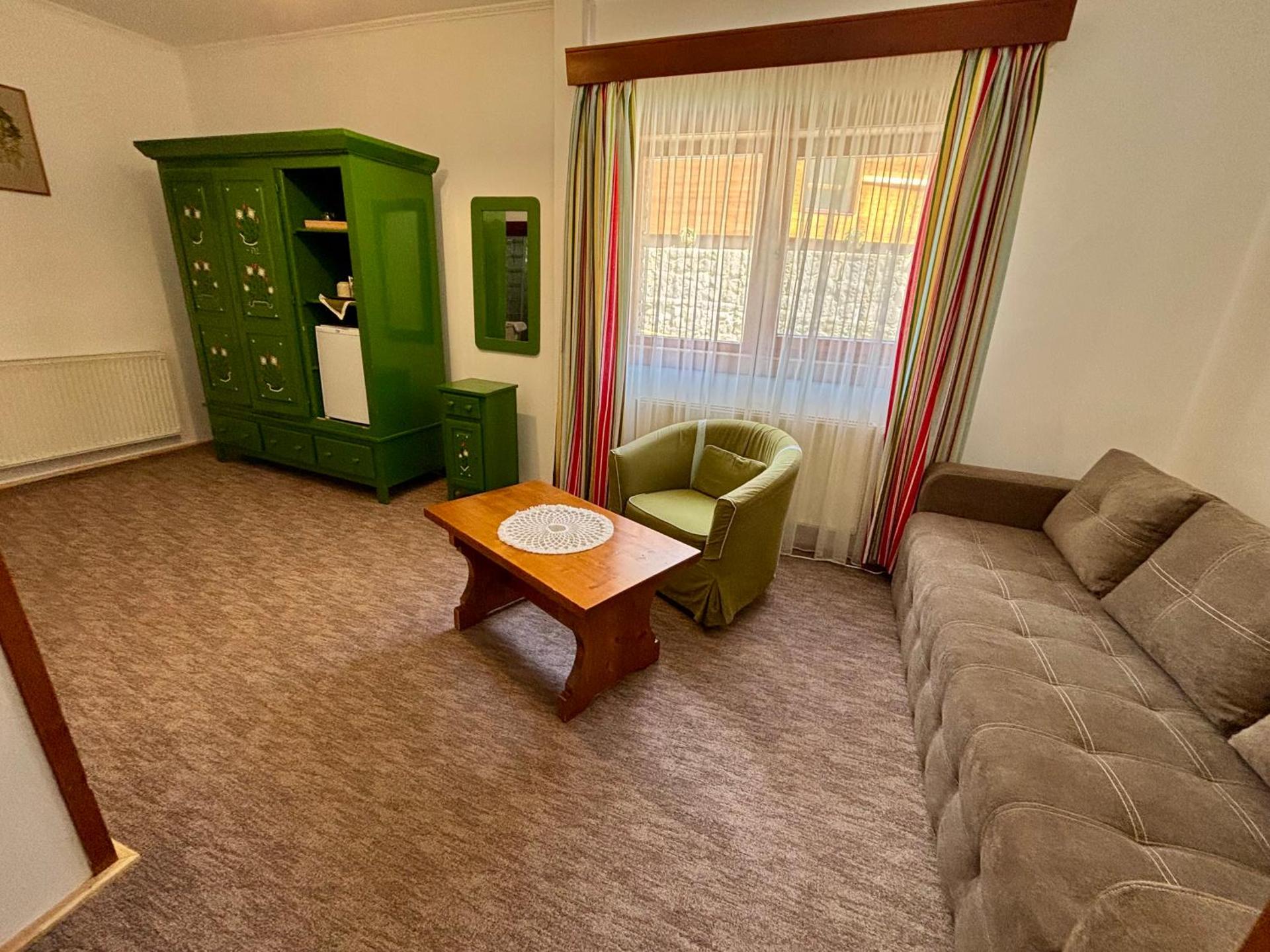 Triple Room with Bathroom