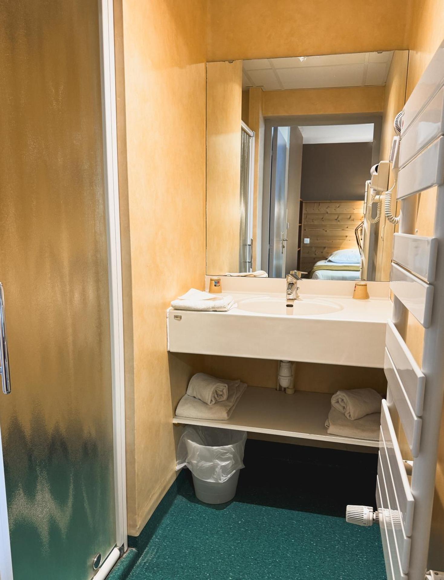 Quadruple Room with Mountain View