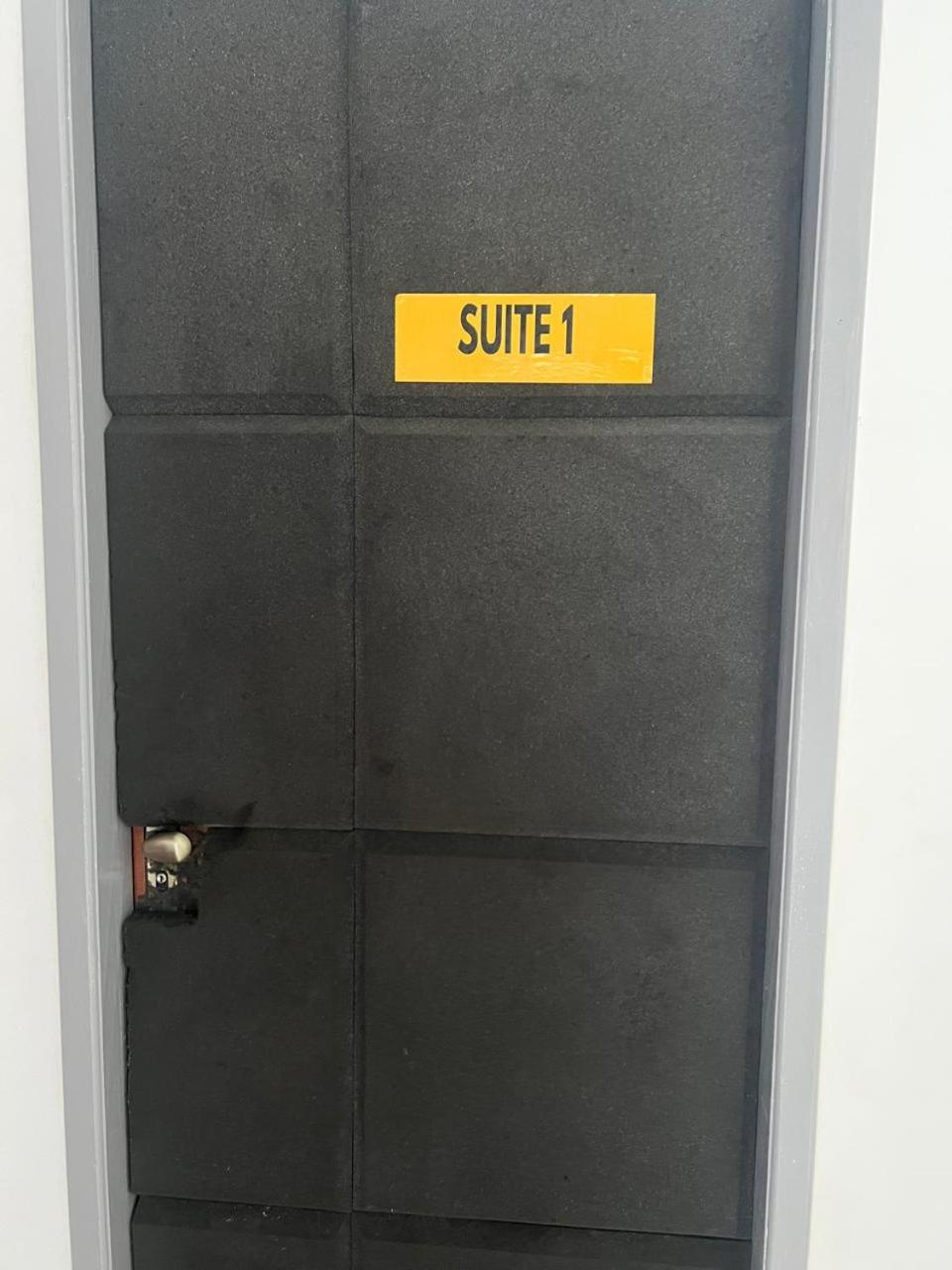 Suite 1, Casa Amarela, Segundo Andar