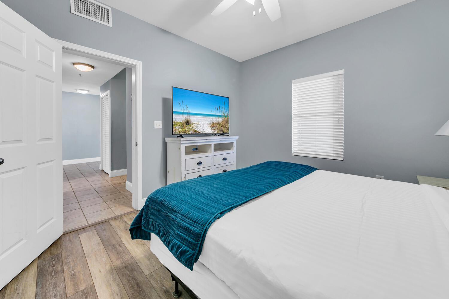 Laketown Wharf 1523 by Emerald Coast Retreats