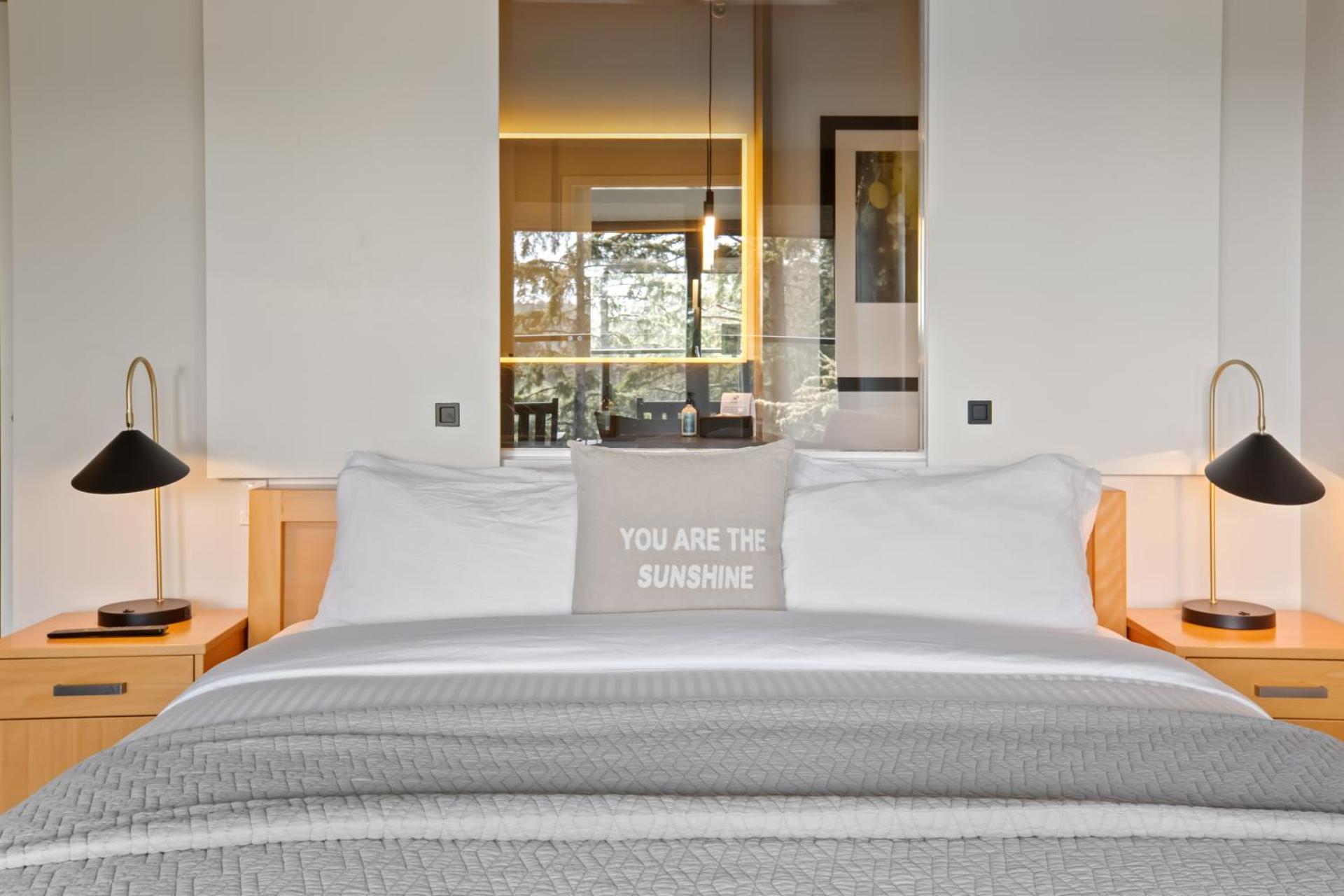 One Bedroom Lodge Rainforest Suite