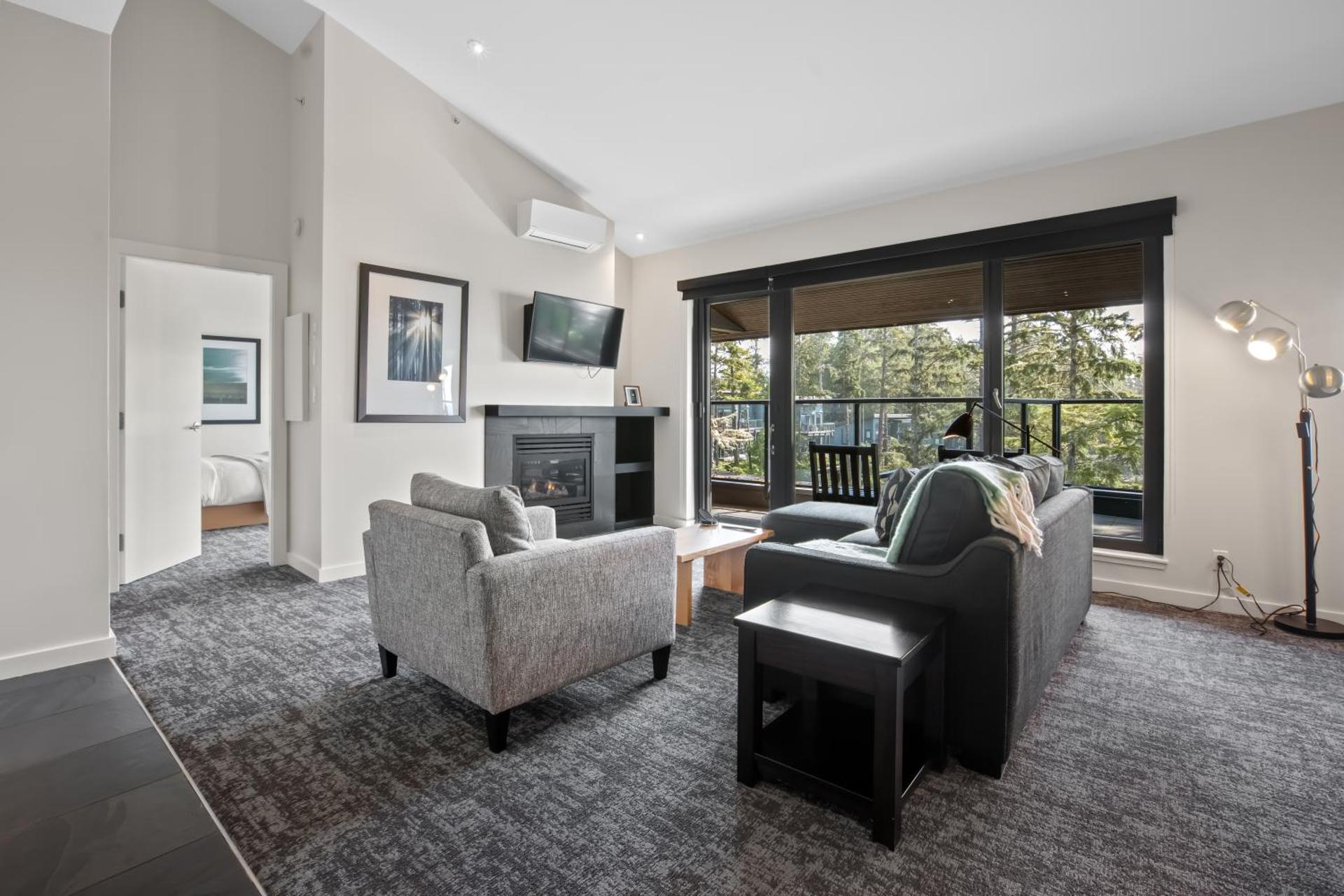 Black Rock Oceanfront Resort