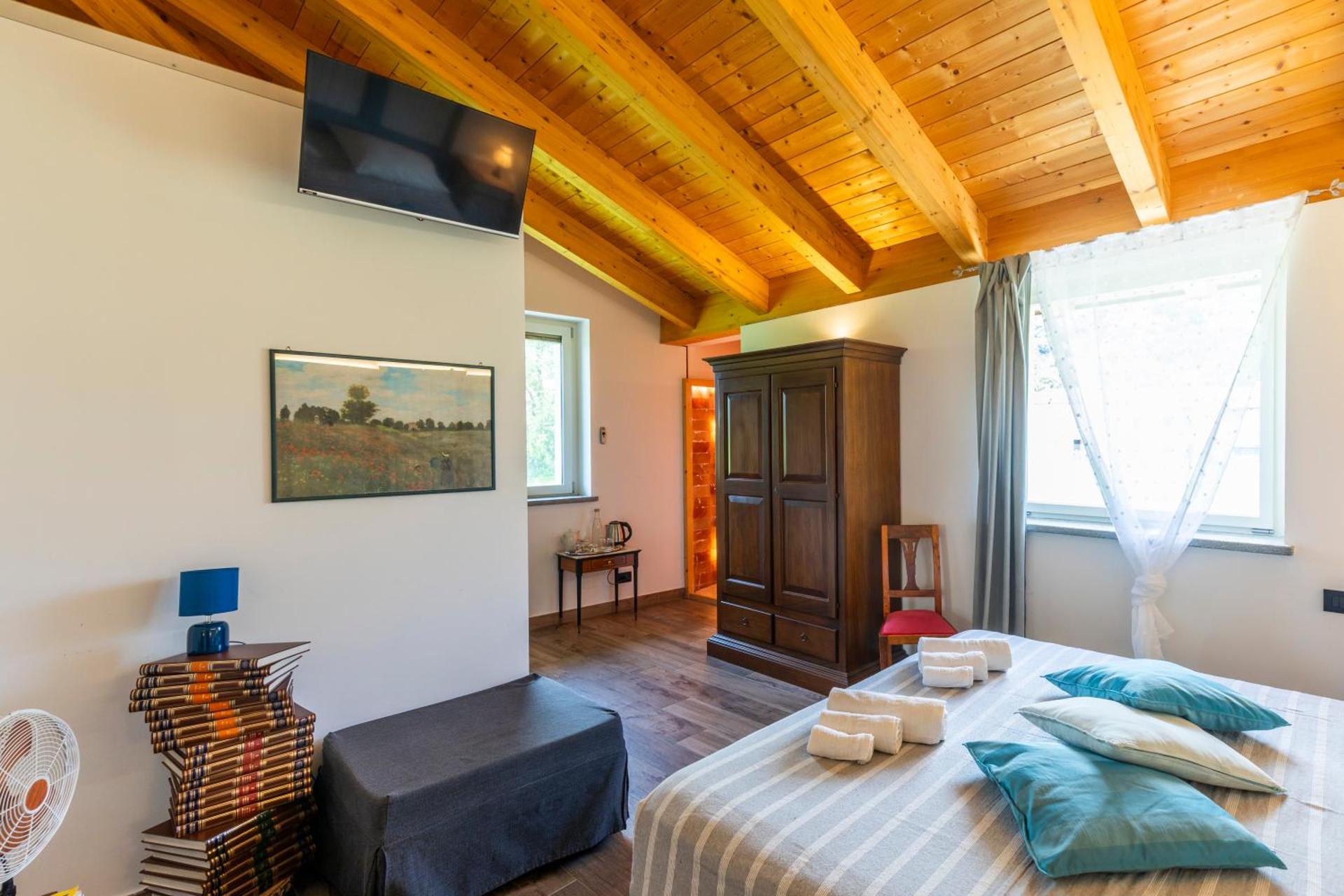 HOTELLERIE VALLE SACRA