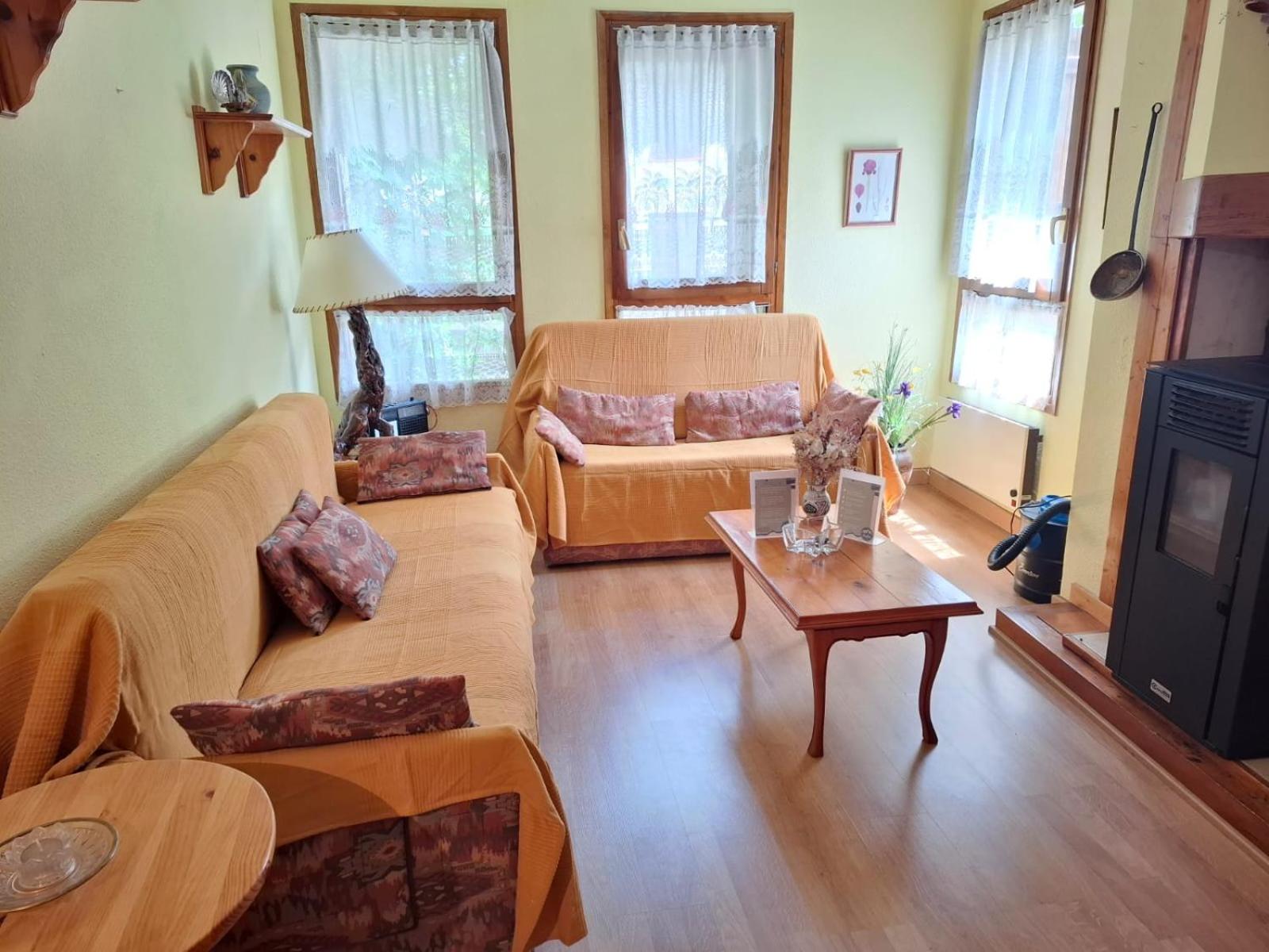 La Encina, Acogedor apartamento con piscina - Arafita Apartamentos