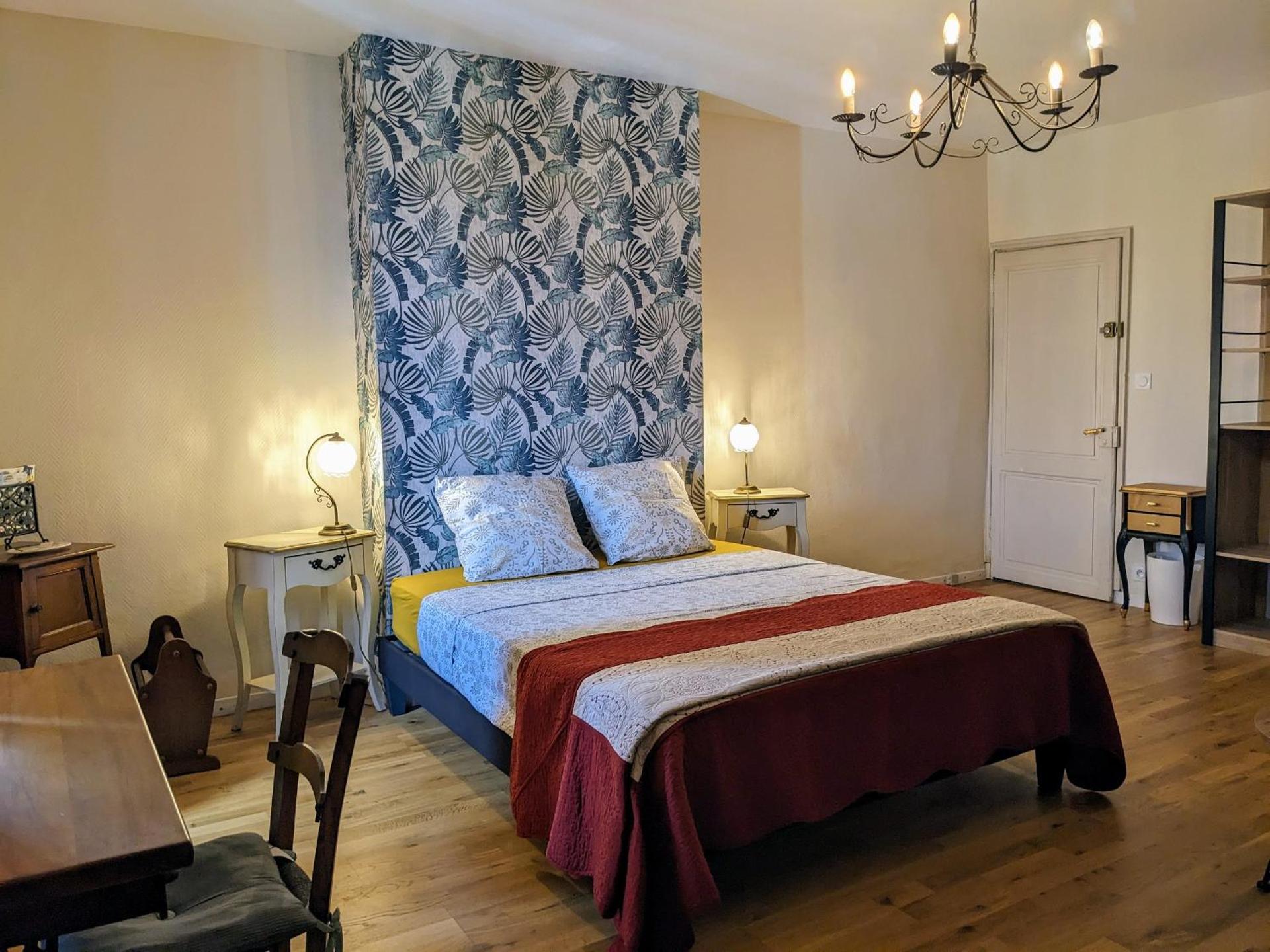 Au dessus des arcades