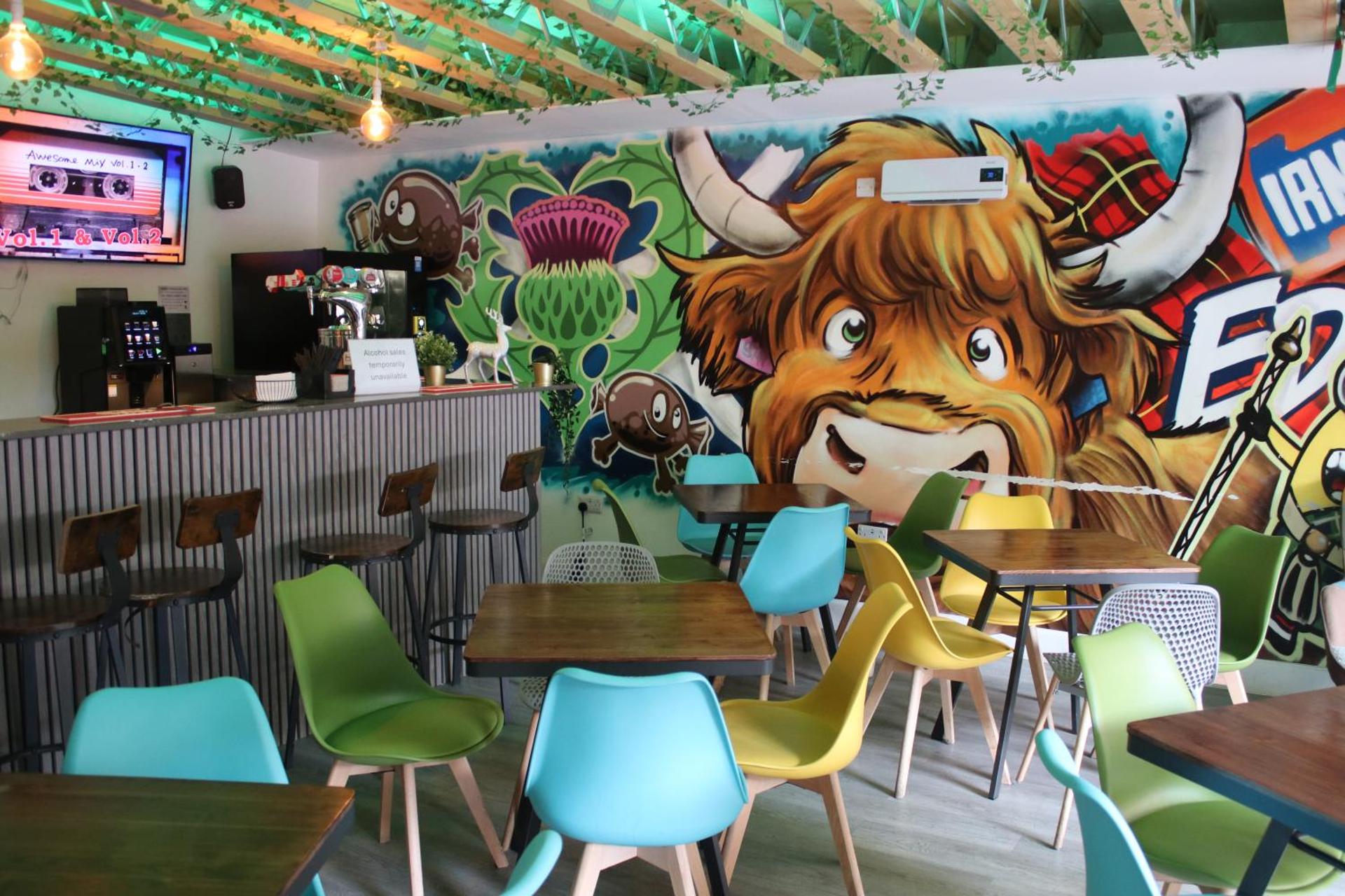 Communal lounge/ TV room