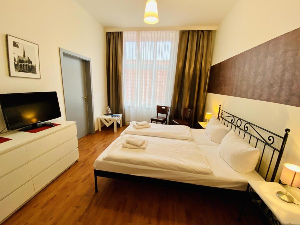 Doppelzimmer Menue, direkt am Alten Strom