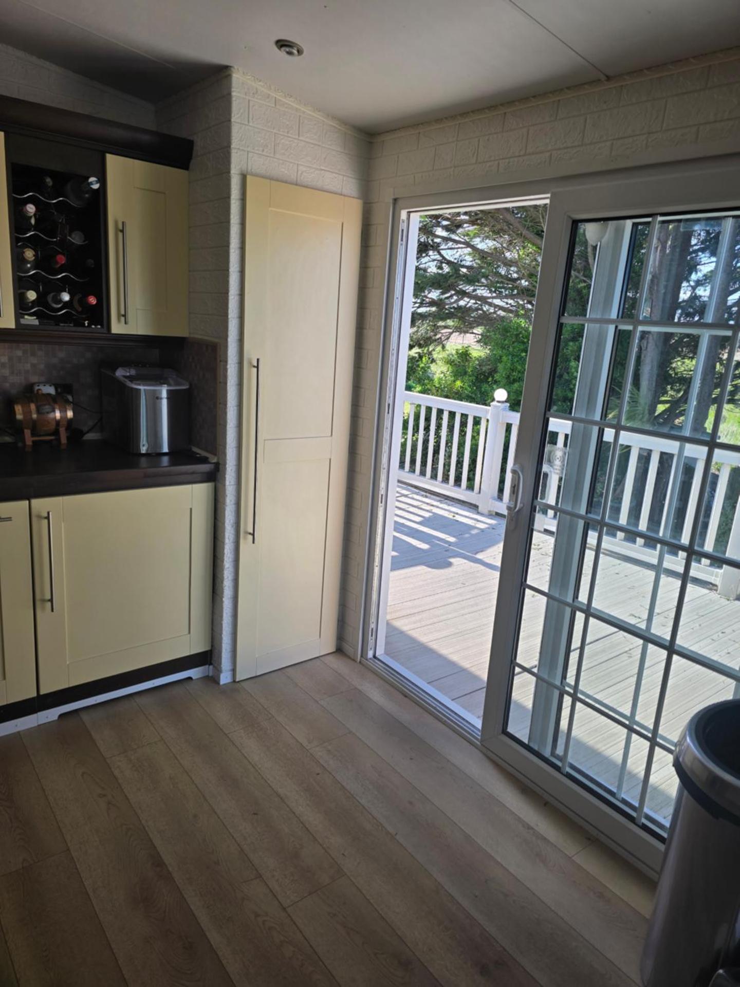 Sunny corner caravan