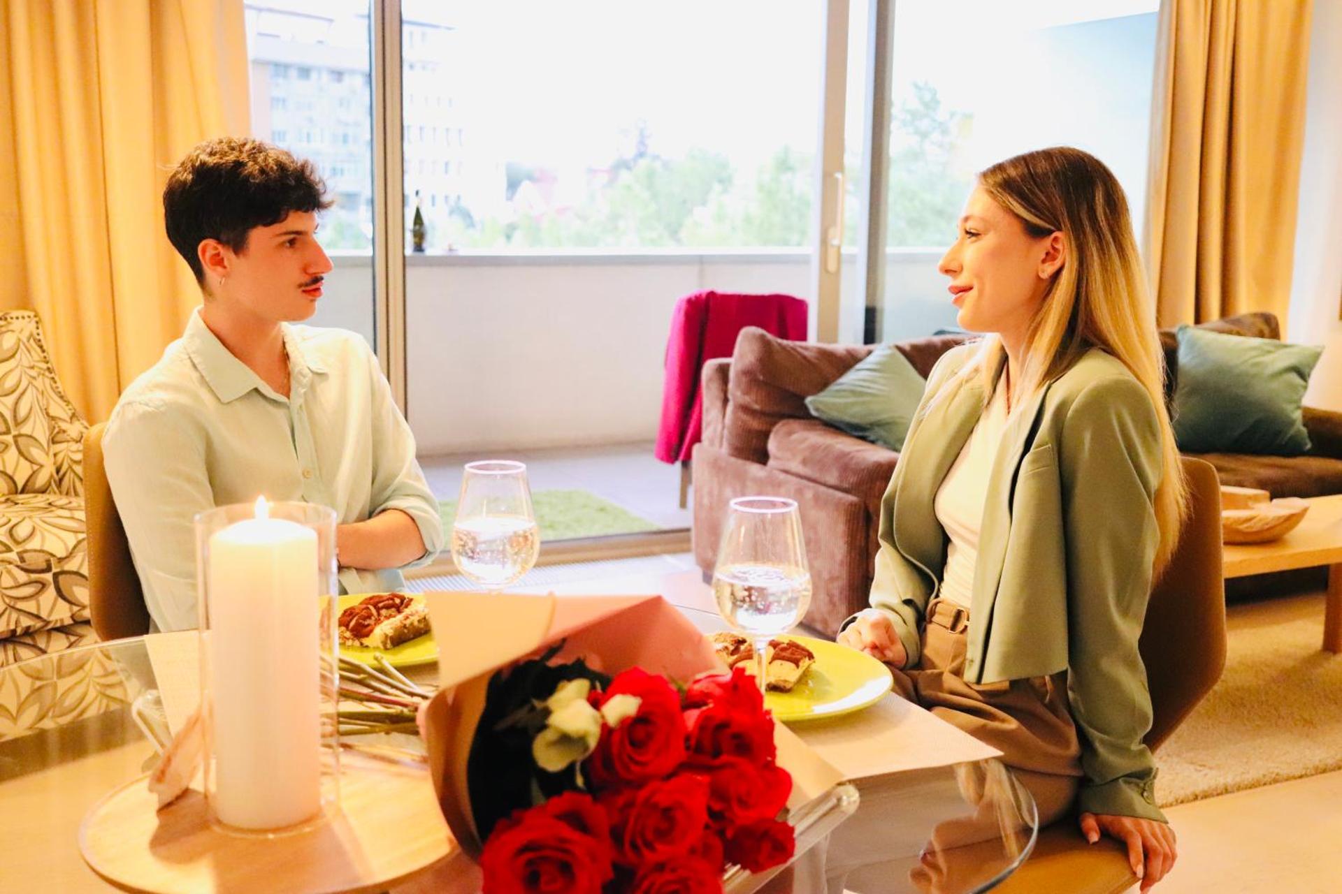 Vernescu 4 Luxury Living - Terrace Central Chic