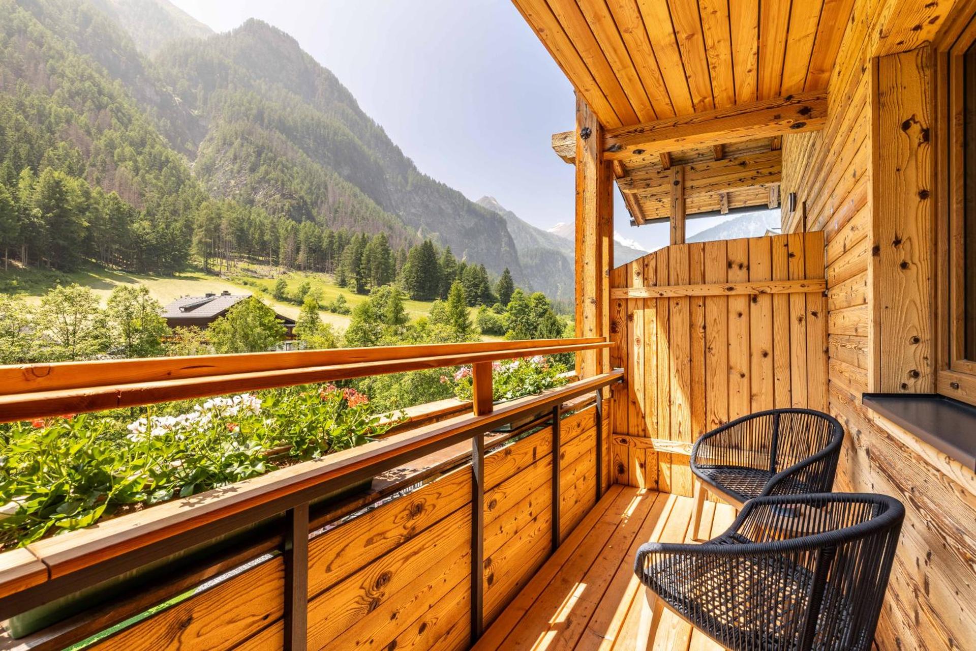 Double Room with Mountain View