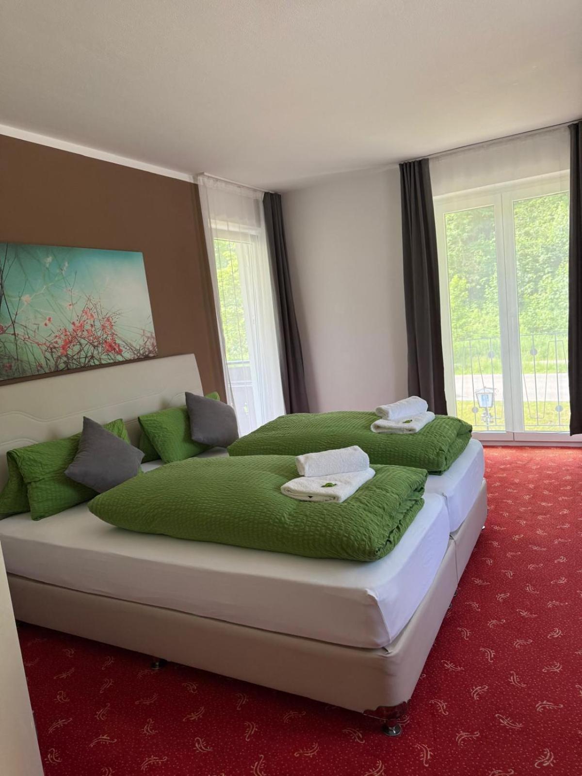 Hotel Pension Schwansee