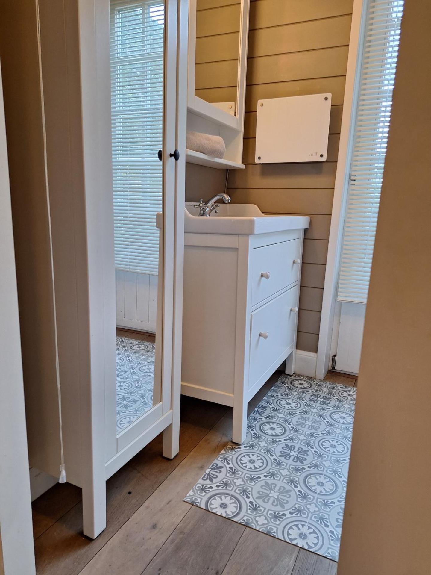 Casa-Cosi, tourist & business suites & flats with reserved parking included, private sauna