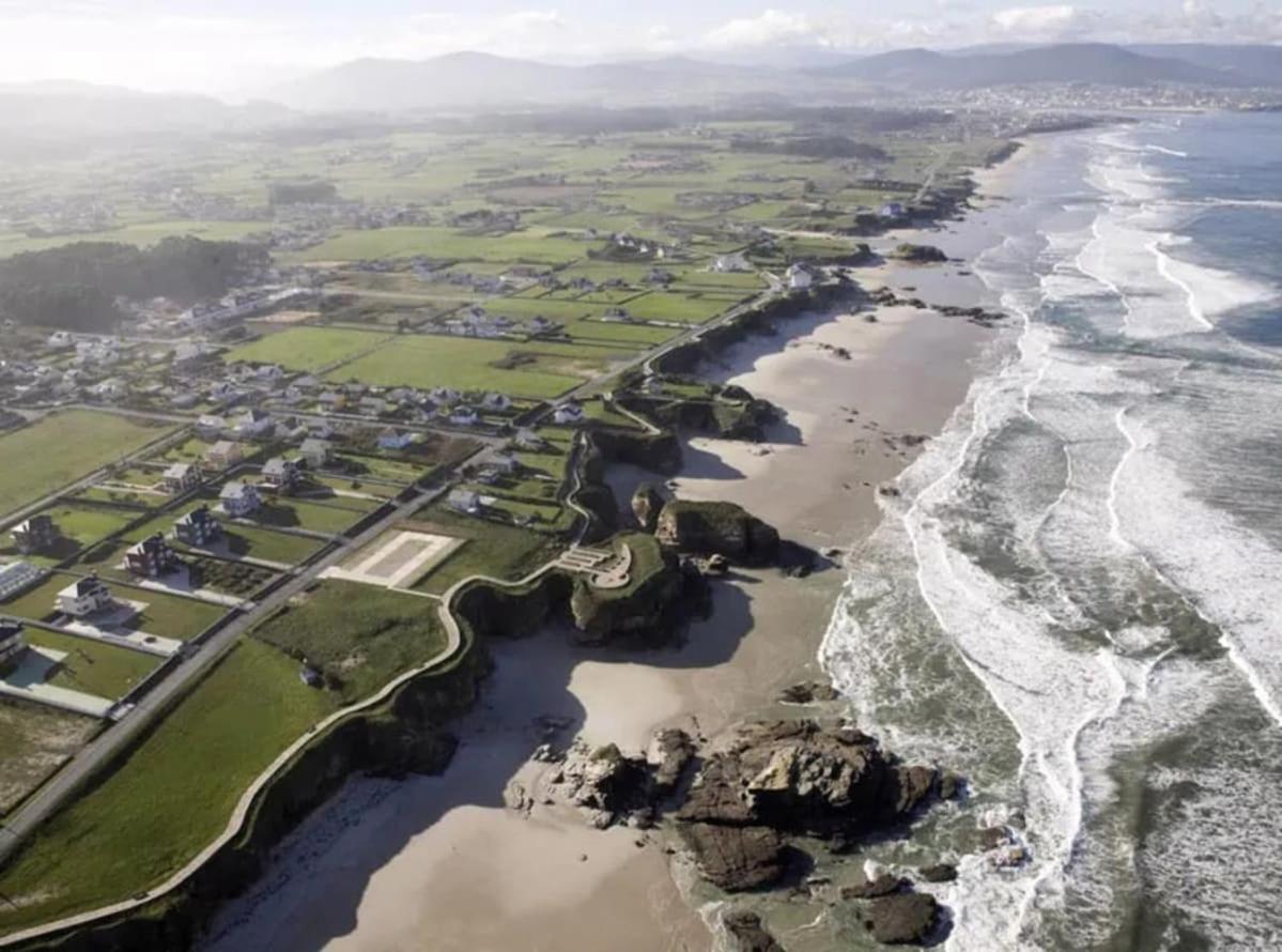 Costa SPA Piscinas de lujo - Playa las Catedrales