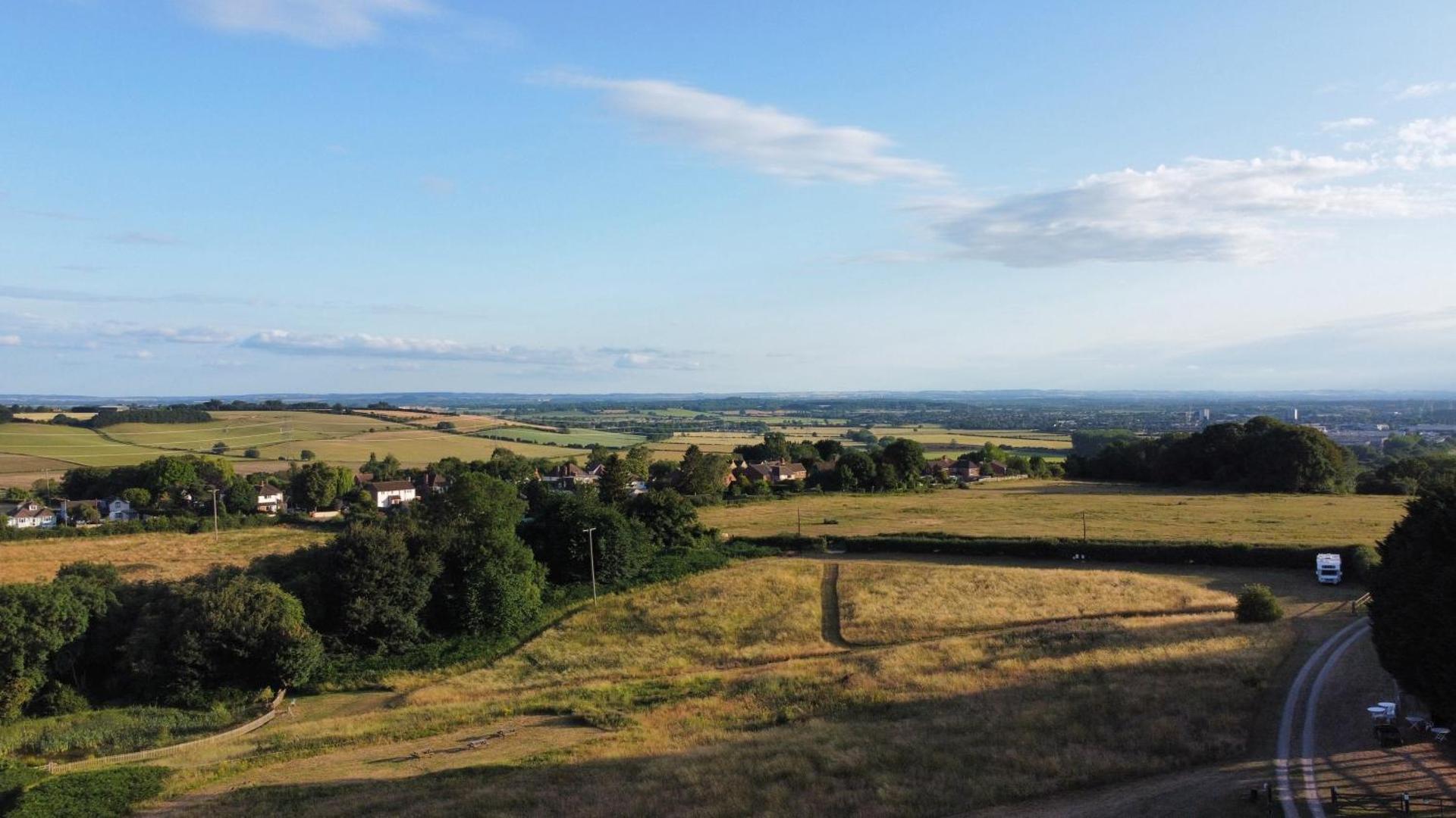 Star Gazing Igloo 1 with cozy log burner