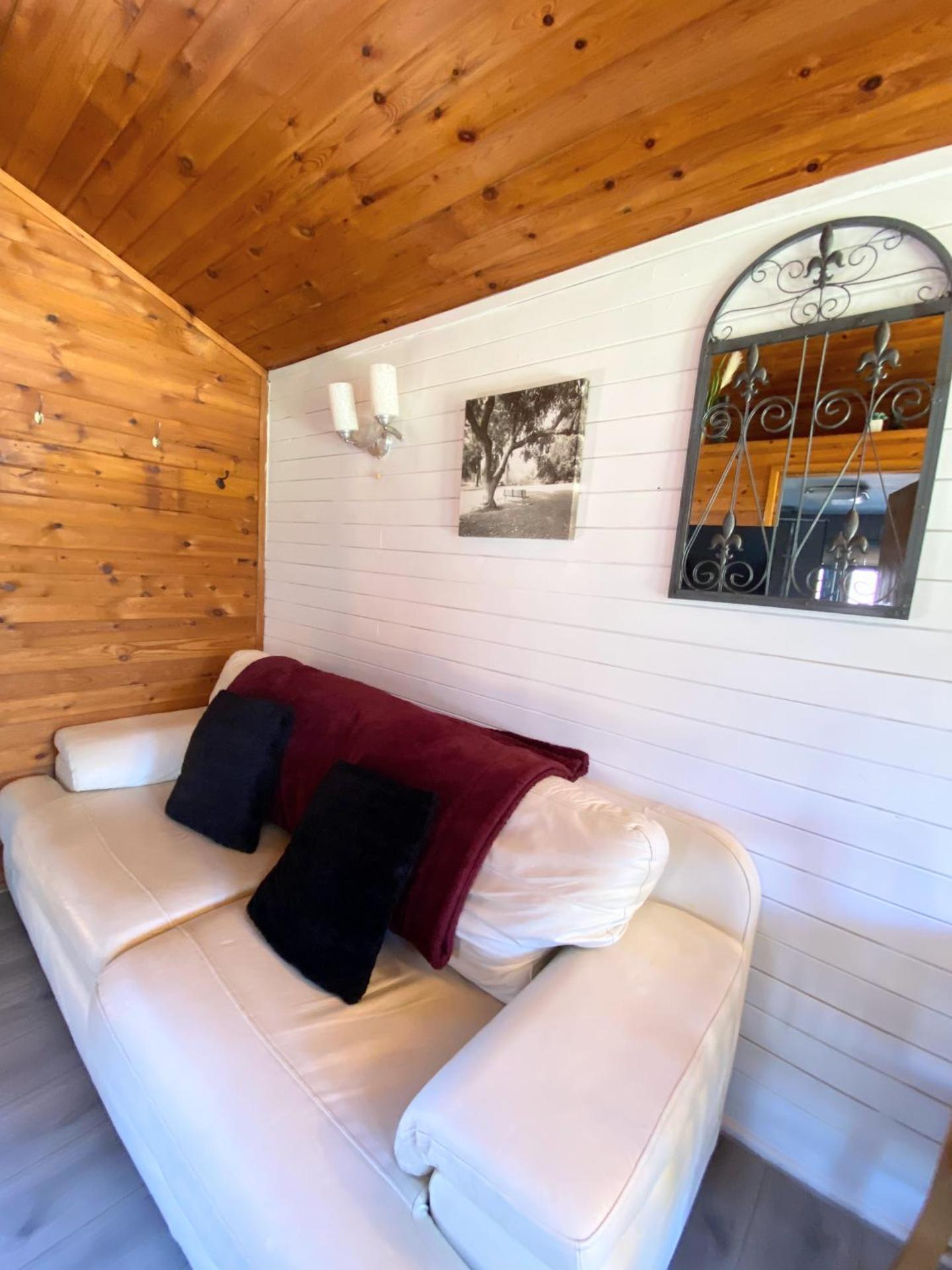 Otter 1 HuntersMoon-Warminster-Longleat-Wiltshire