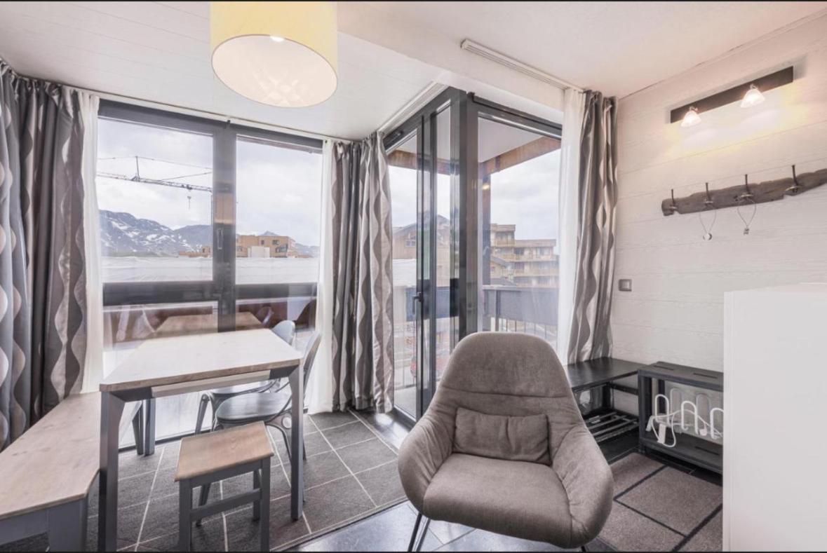 APT confortable centre station face aux pistes de Val Thorens