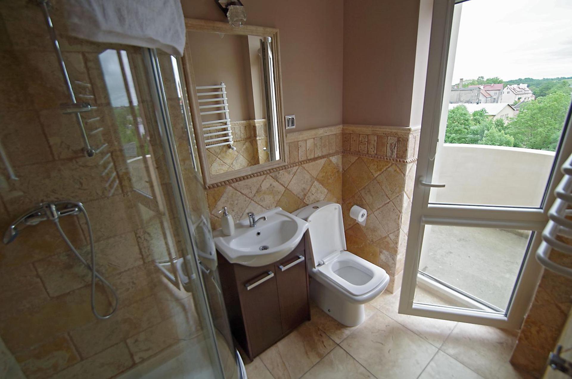 Triple Room with Bathroom