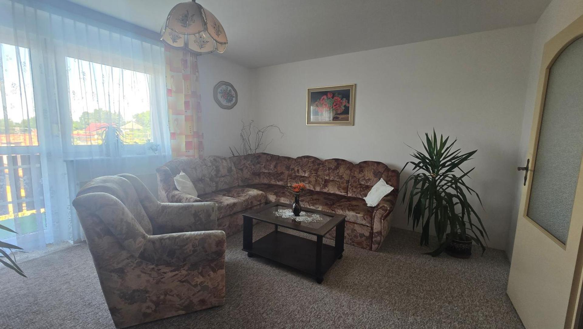 Complete living with a garden