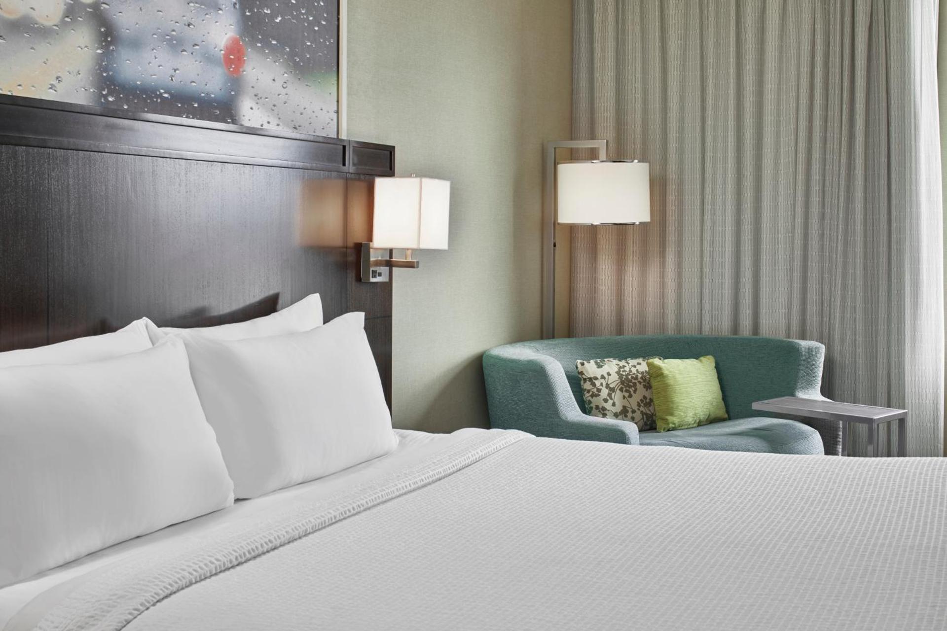 Courtyard by Marriott Portland City Center