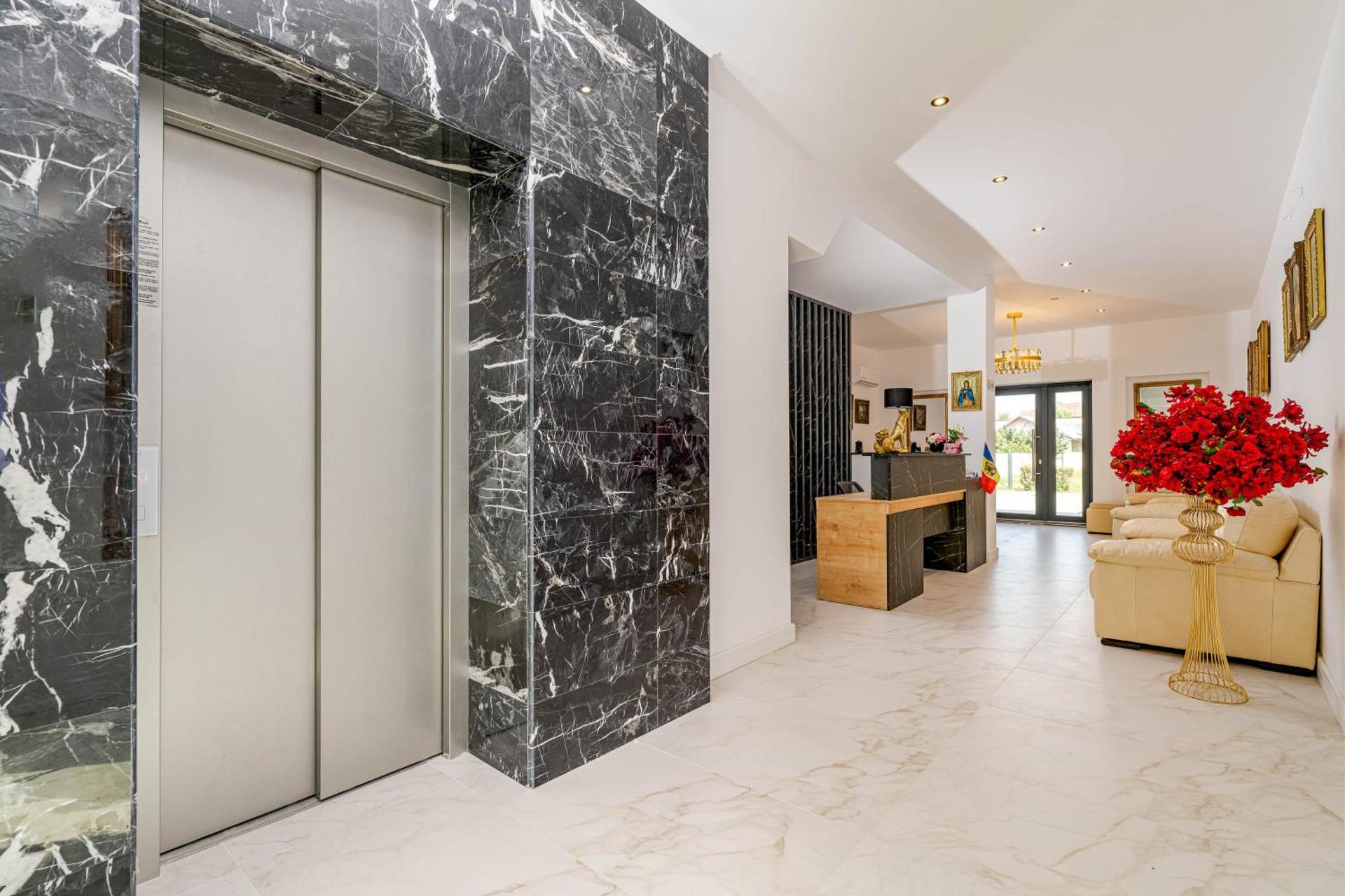 Hotel Boutique Tunari