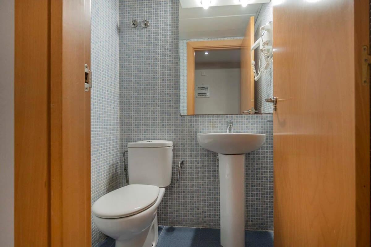 The Collection Barcelona - Bright and modern Duplex with terrace in Eixample district P2