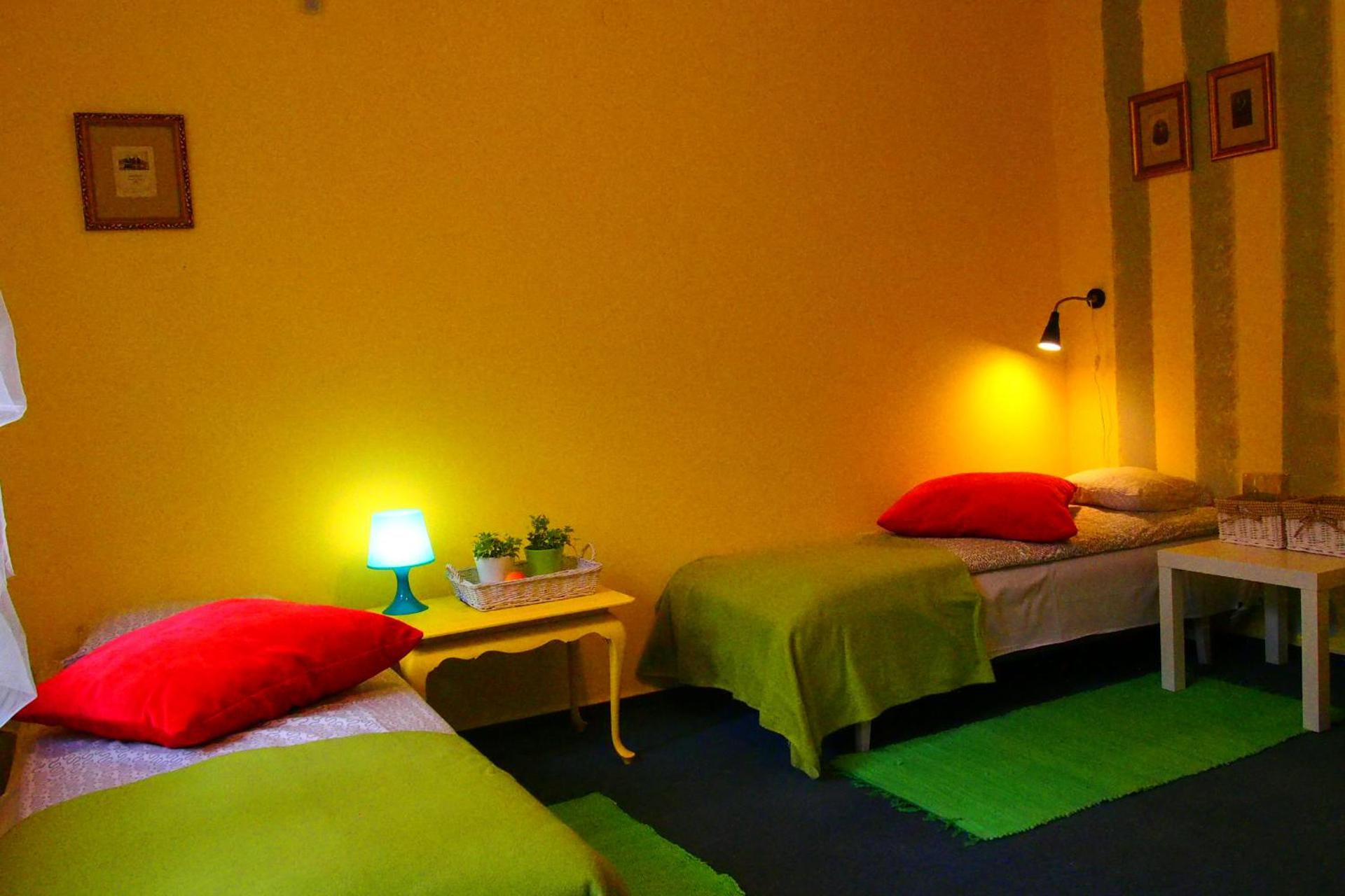 Photo of the whole room