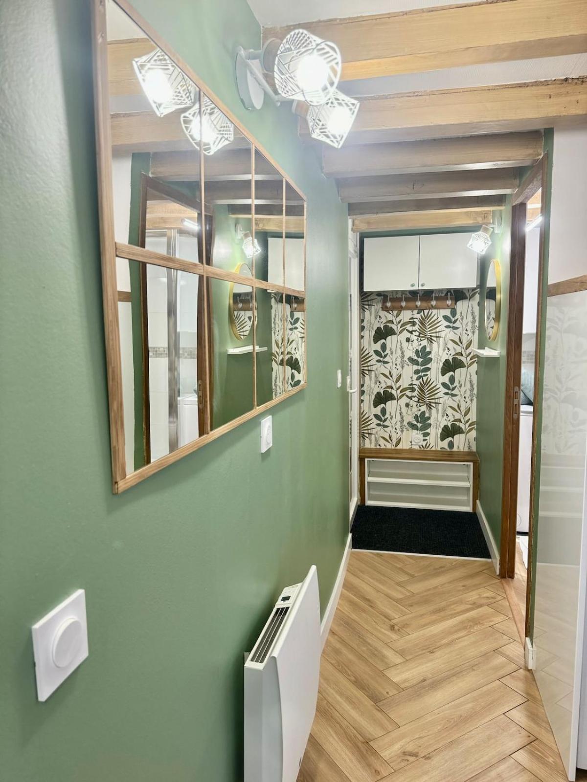 Le Perchoir de Linas, filet suspendu, appartement cosy