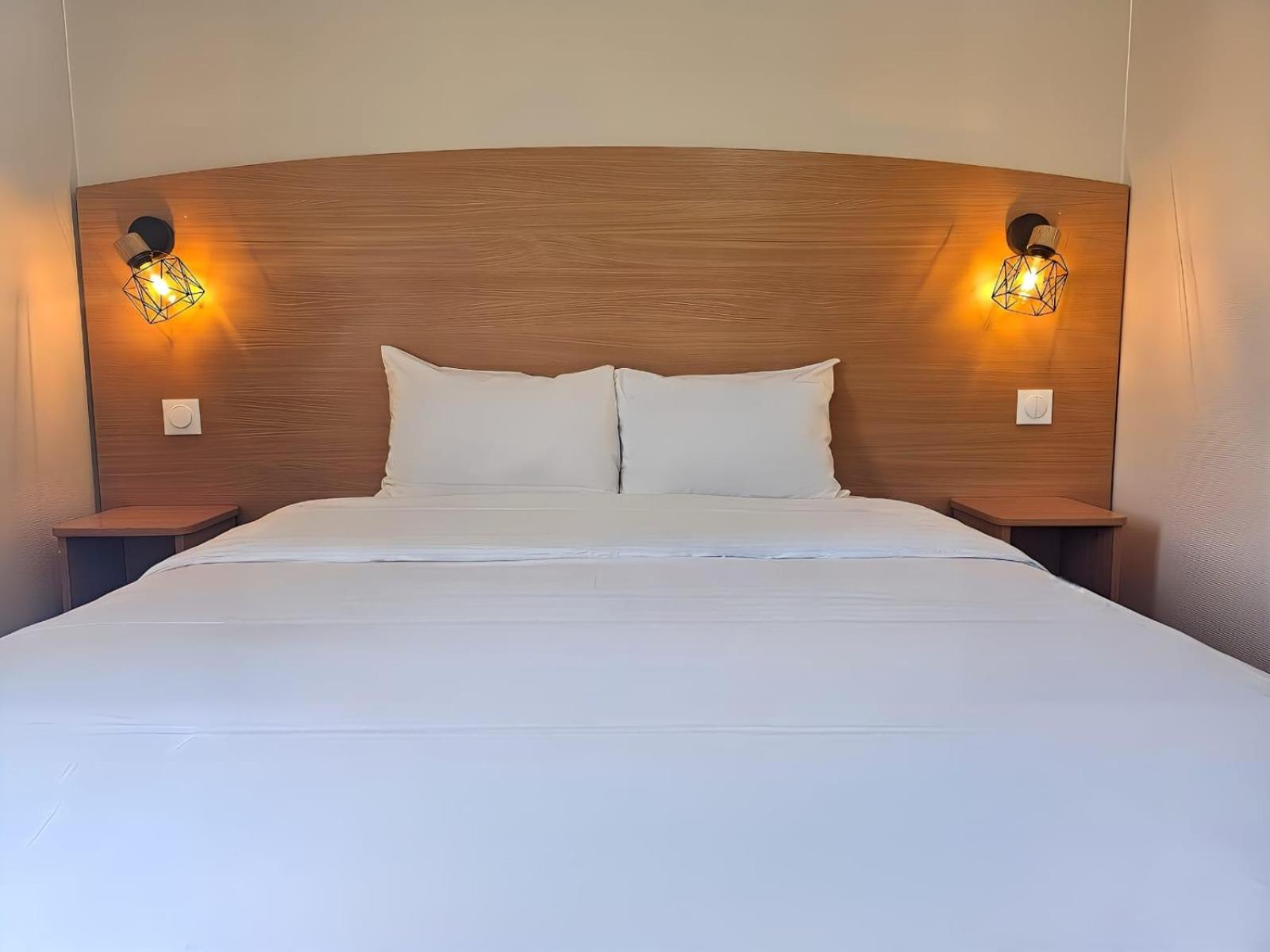 initial by balladins Roissy / Saint-Mard