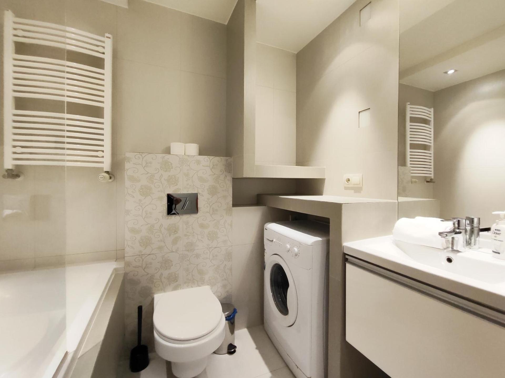 Studio with Air conditioning