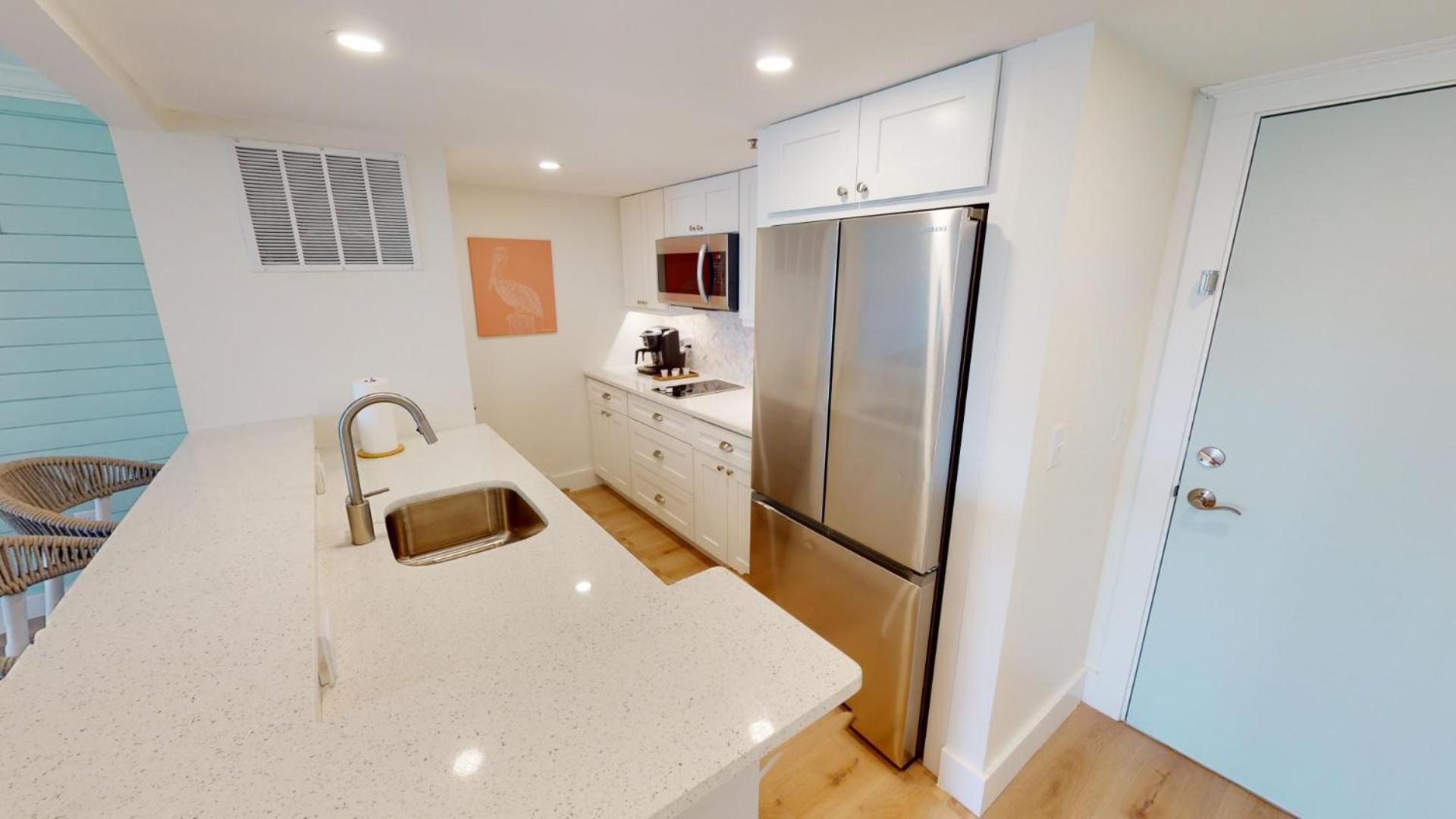 Kitchen or kitchenette