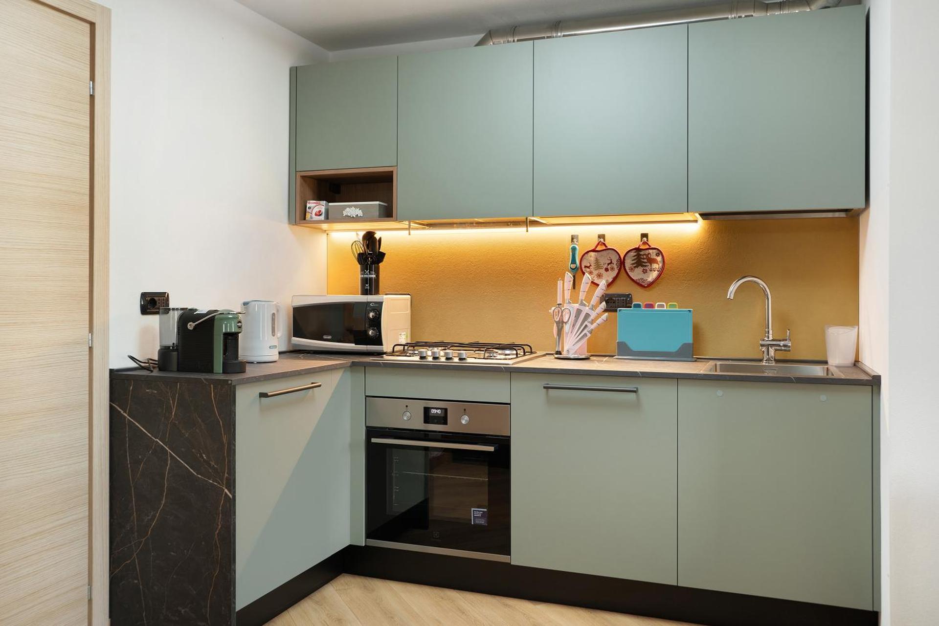 Kitchen or kitchenette