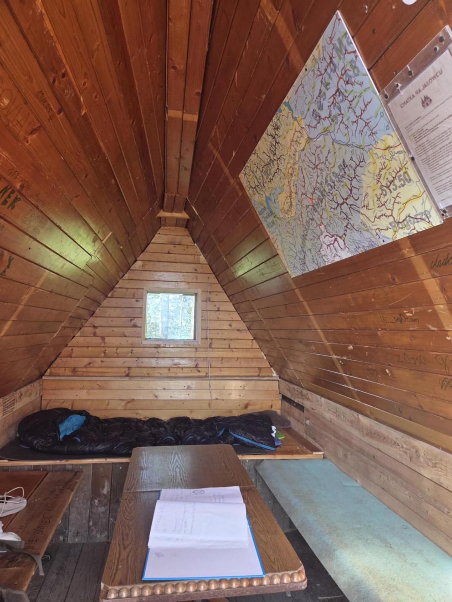 Góralska Czarcia Chata pod Jałowcem