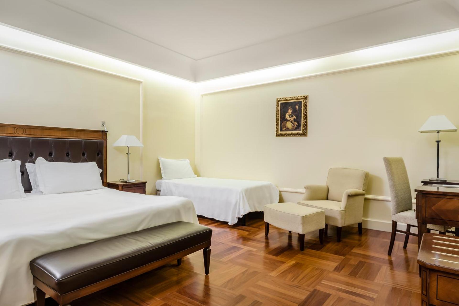 Superior Triple Room