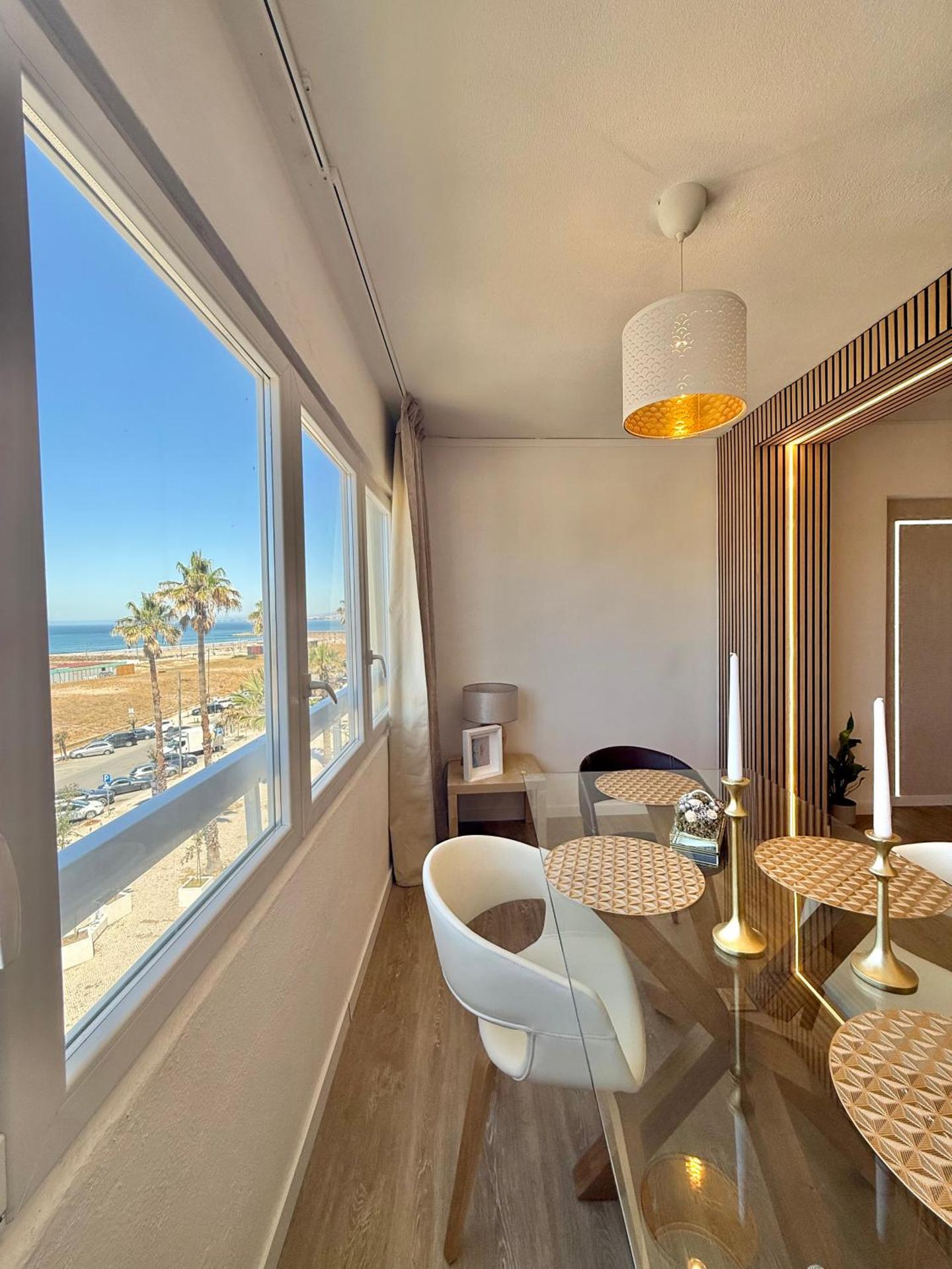 The View Costa Caparica