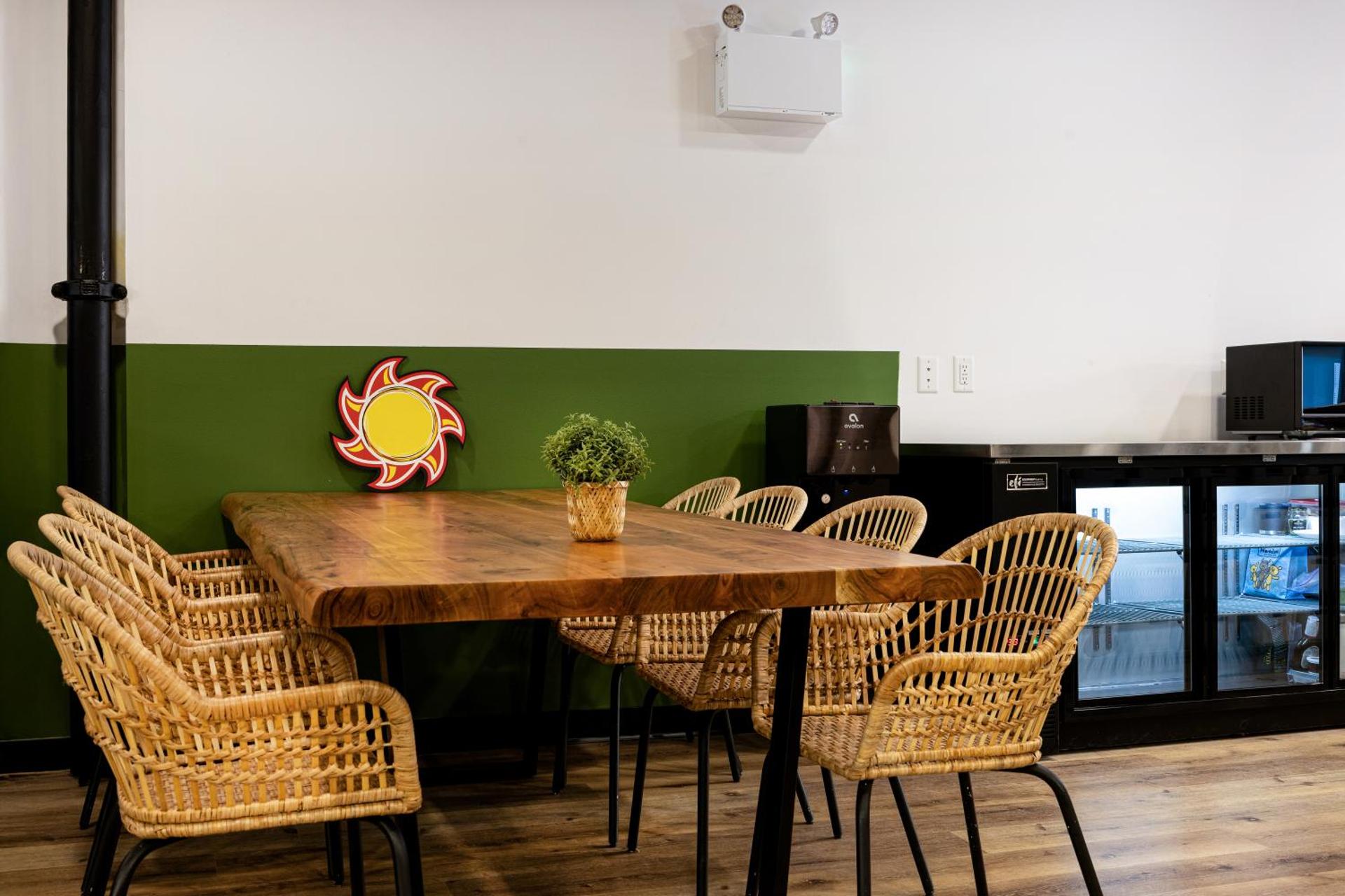 Communal lounge/ TV room