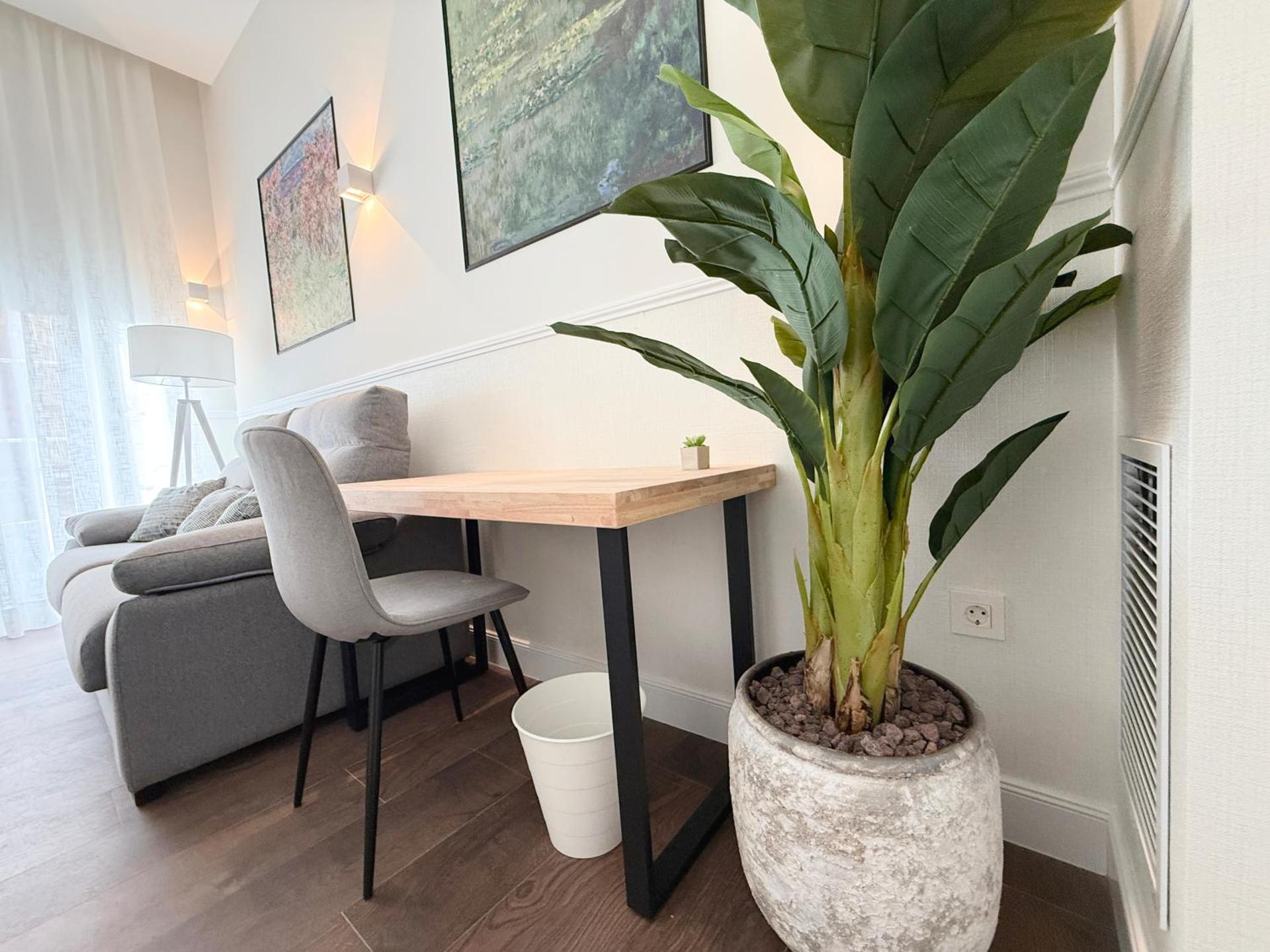 Apartamentos Mk77 León Zuloaga