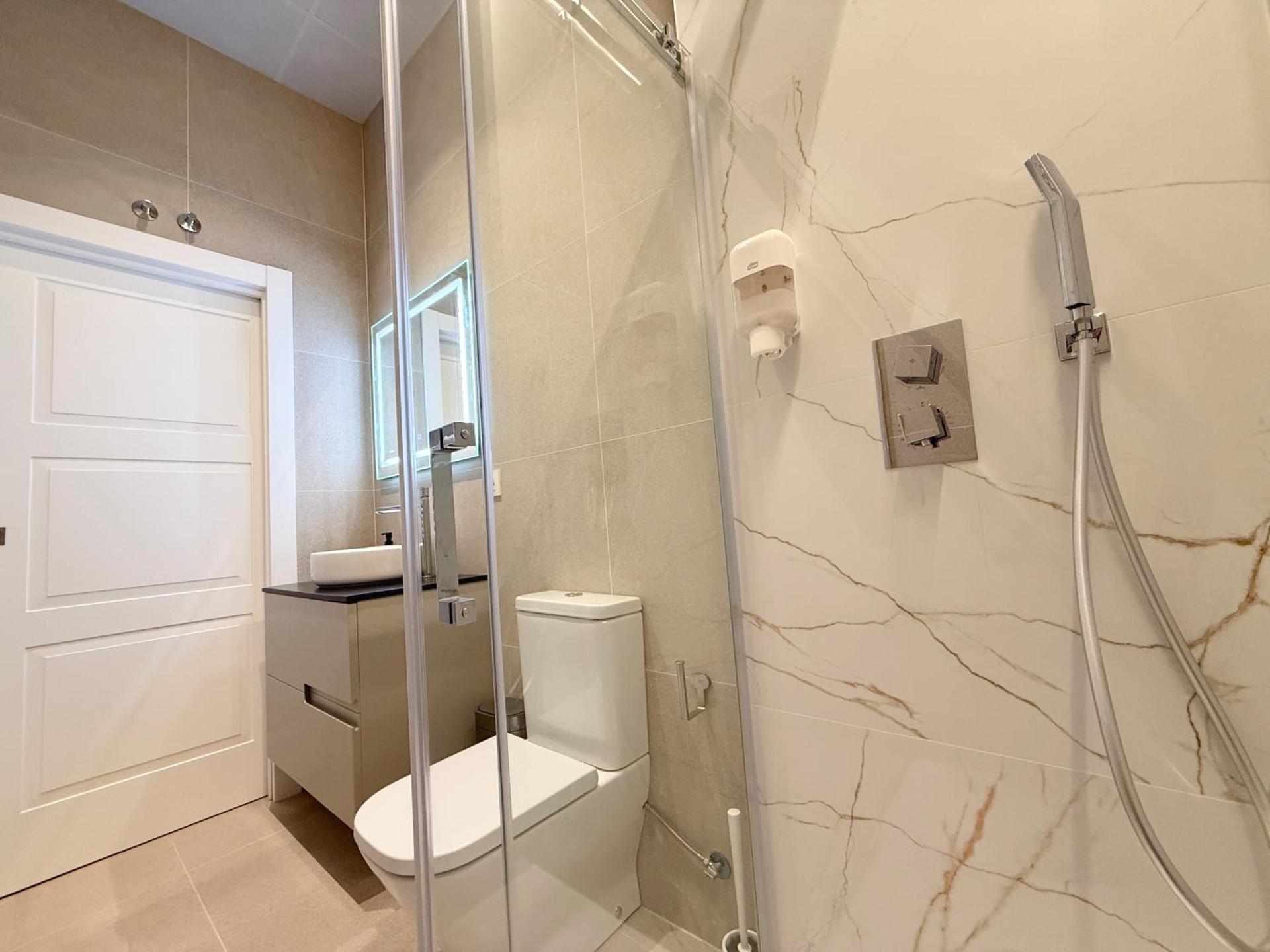 Apartamentos Mk77 León Zuloaga