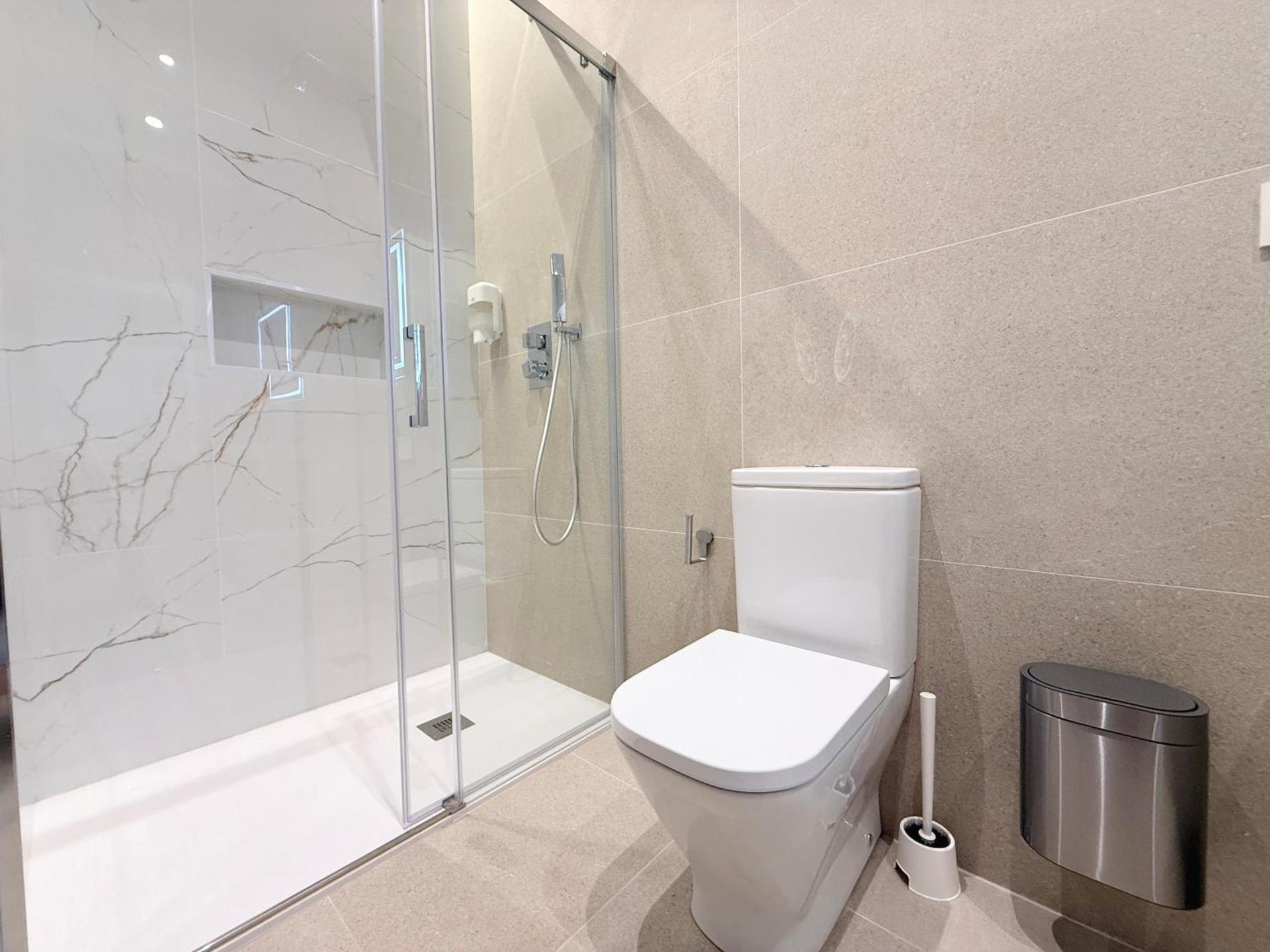 One-Bedroom Apartment with Balcony