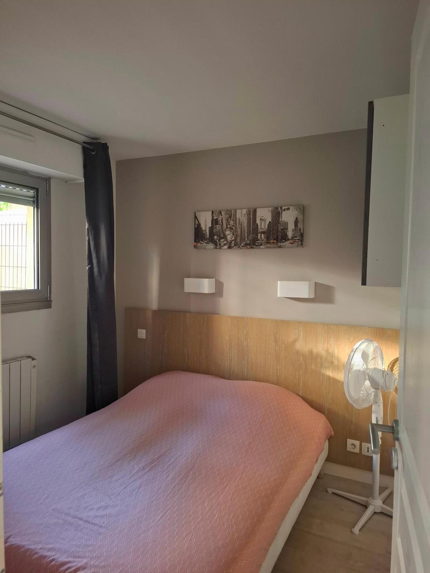 Appartement 3 pièces piscine proche plage et Cannes