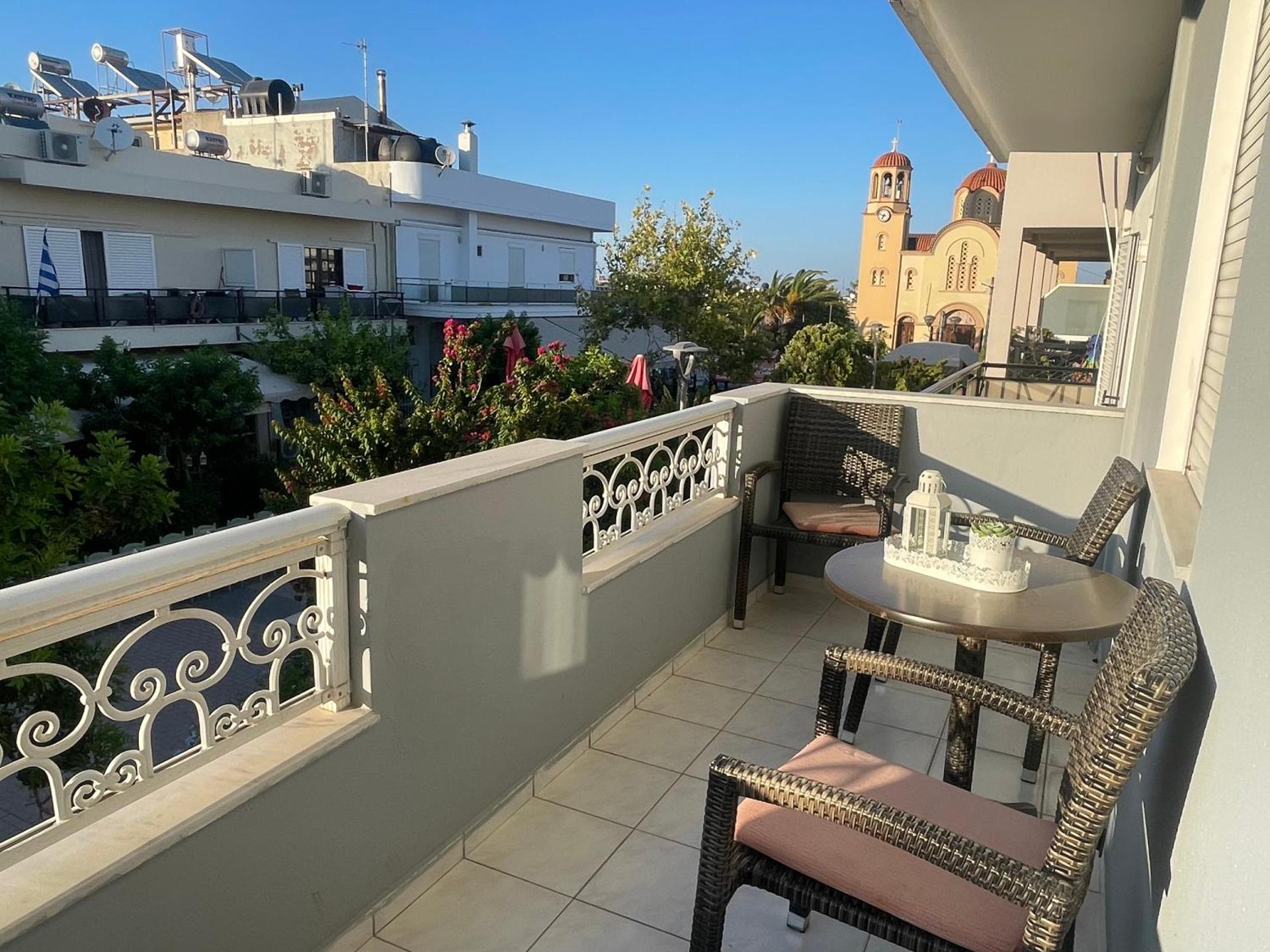 The Obsidian Suite , next to Heraklion Airport