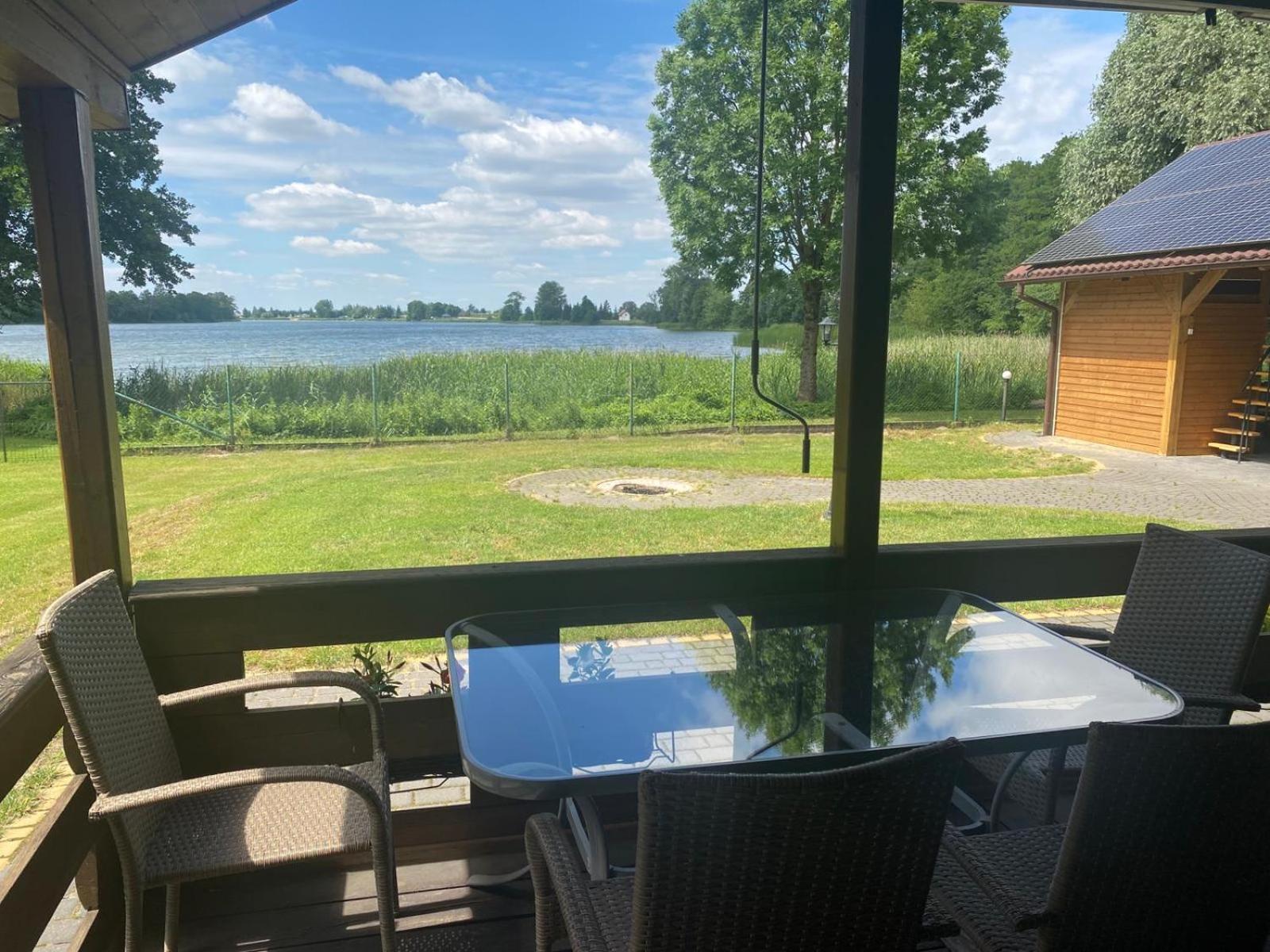 Bajkowa Przystań domki nad jeziorem