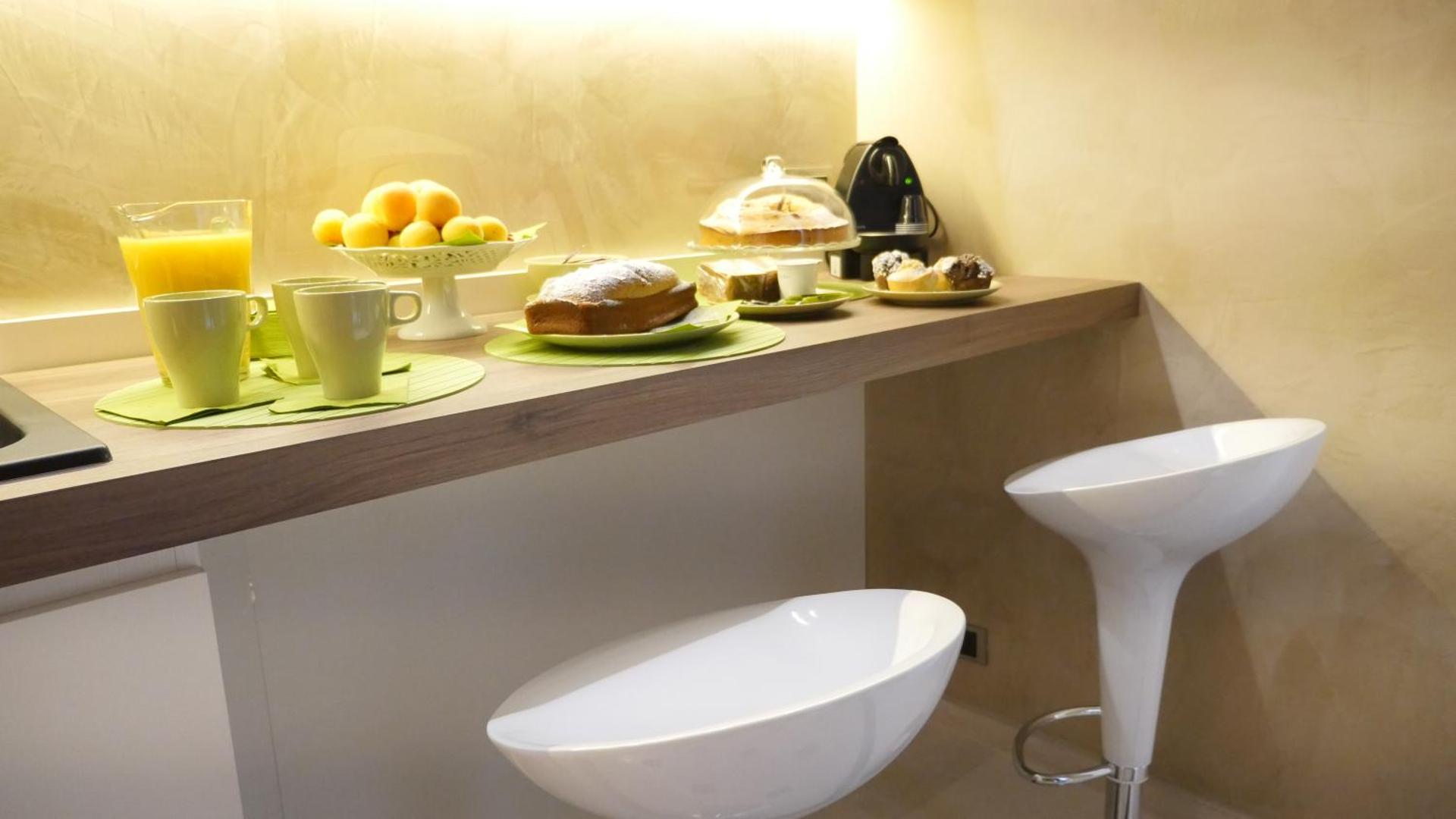 Coffee/tea facilities