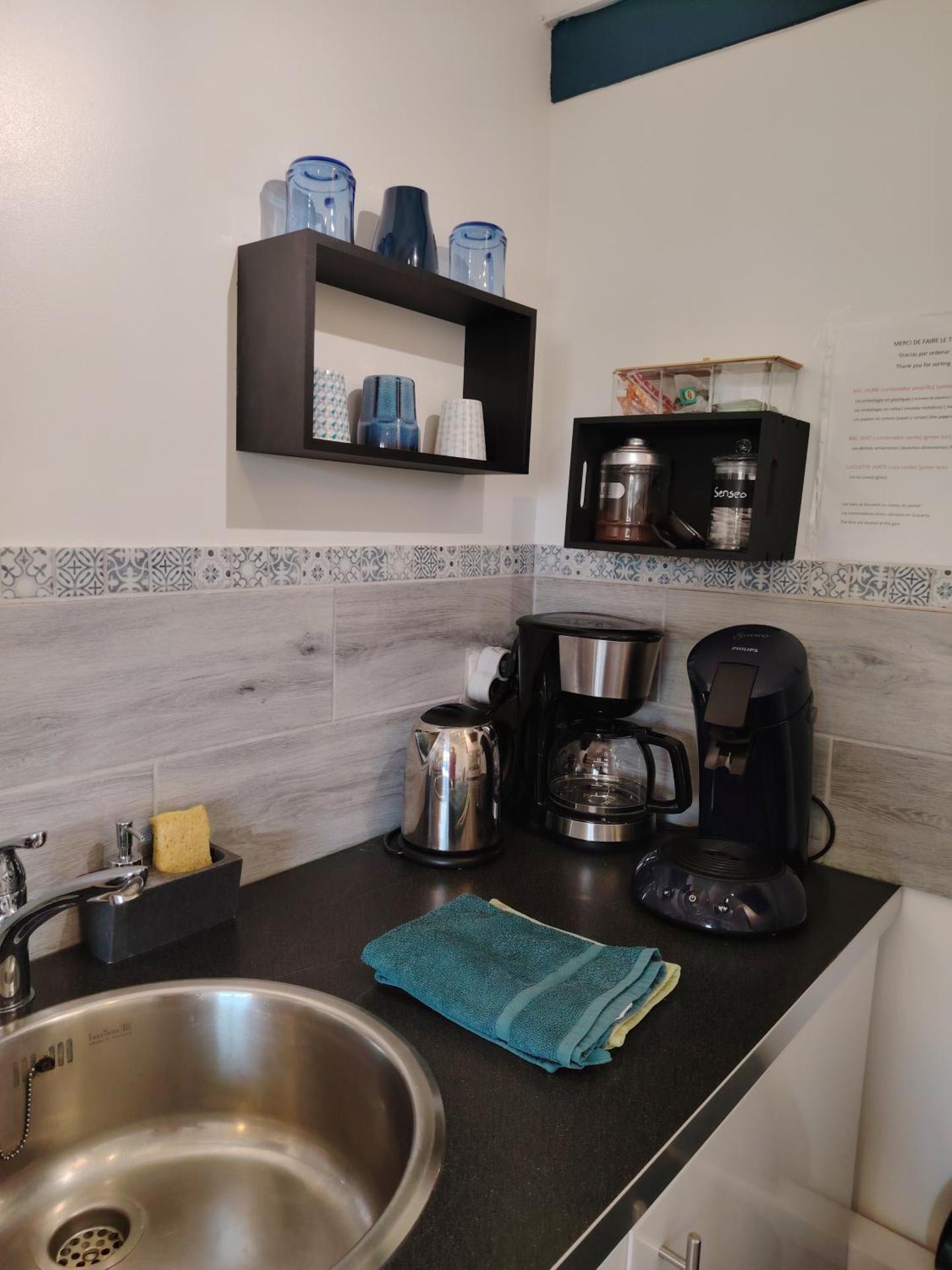 Coffee/tea facilities