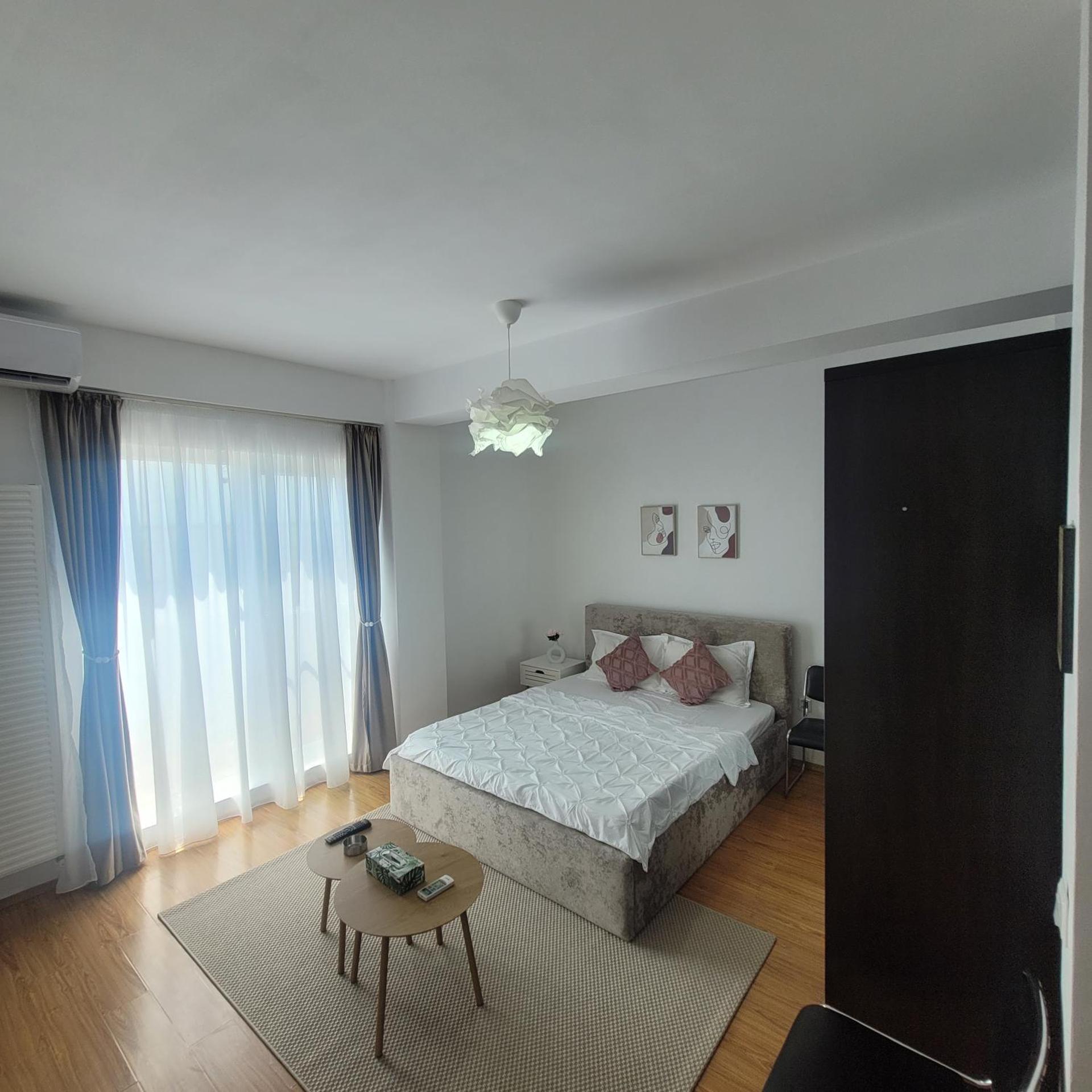 Garsoniera Spital Fundeni-Dragonul Rosu